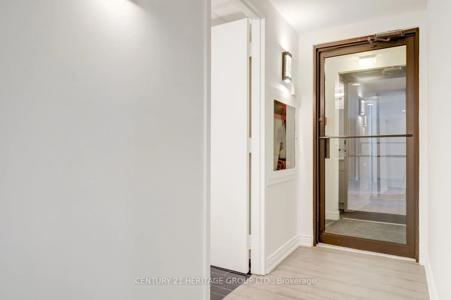 2900 Yonge Street, #101