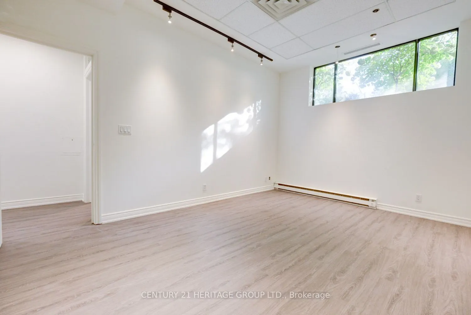 2900 Yonge Street, #101