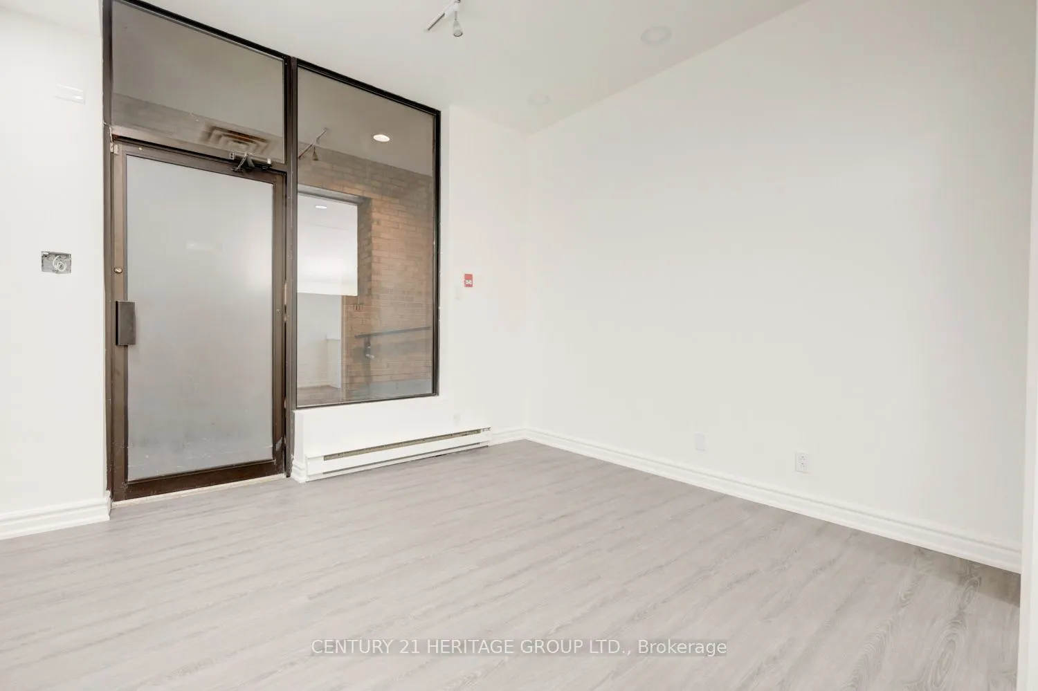 2900 Yonge Street, #101