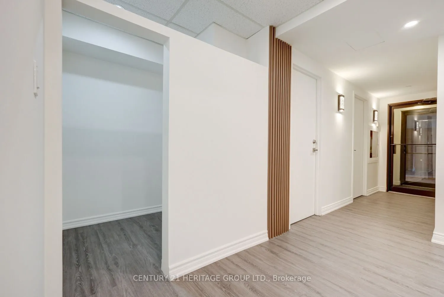 2900 Yonge Street, #101