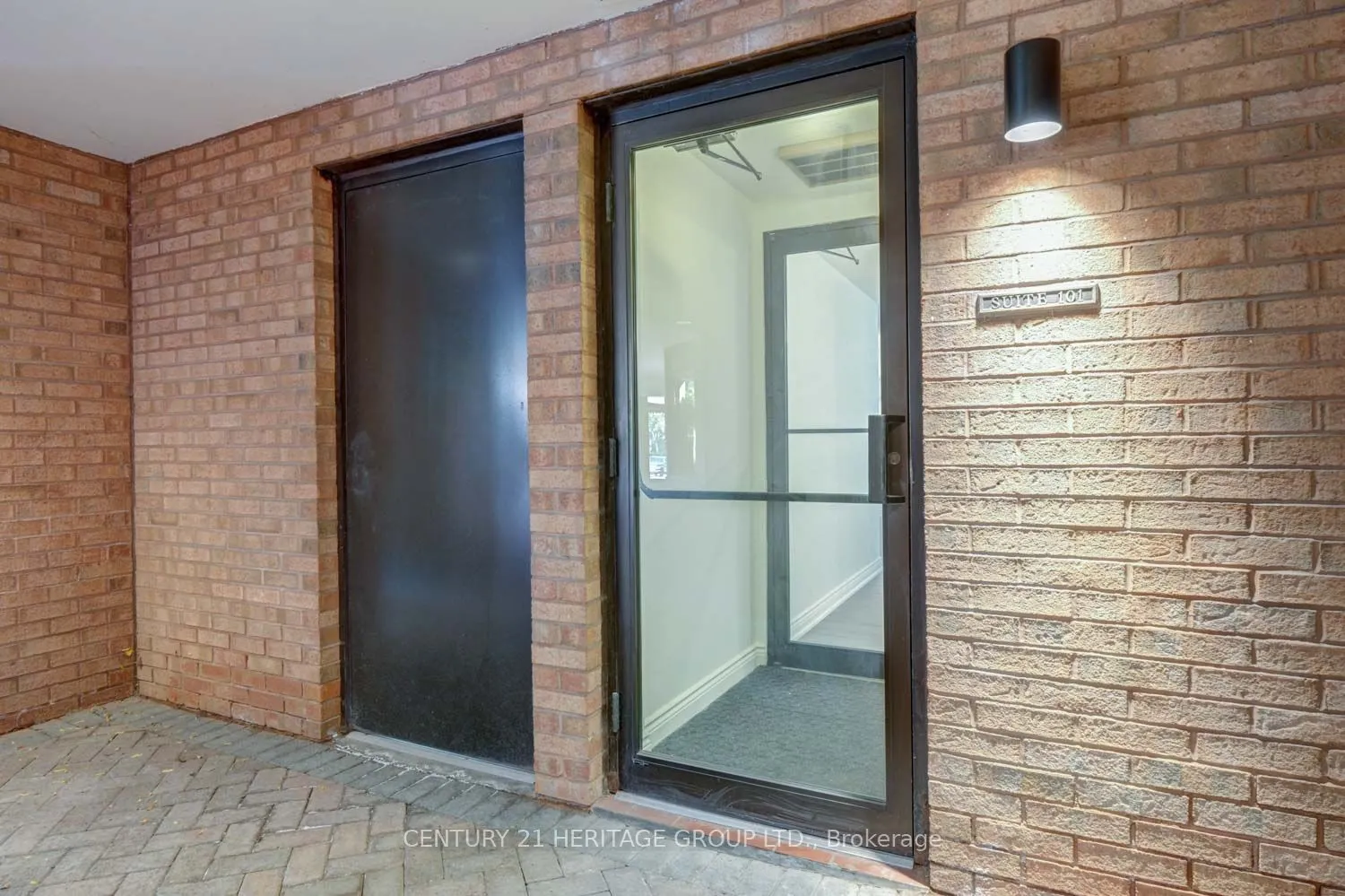 2900 Yonge Street, #101
