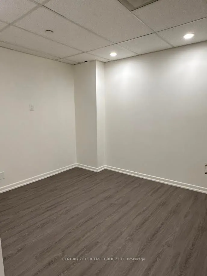 2900 Yonge Street, #101