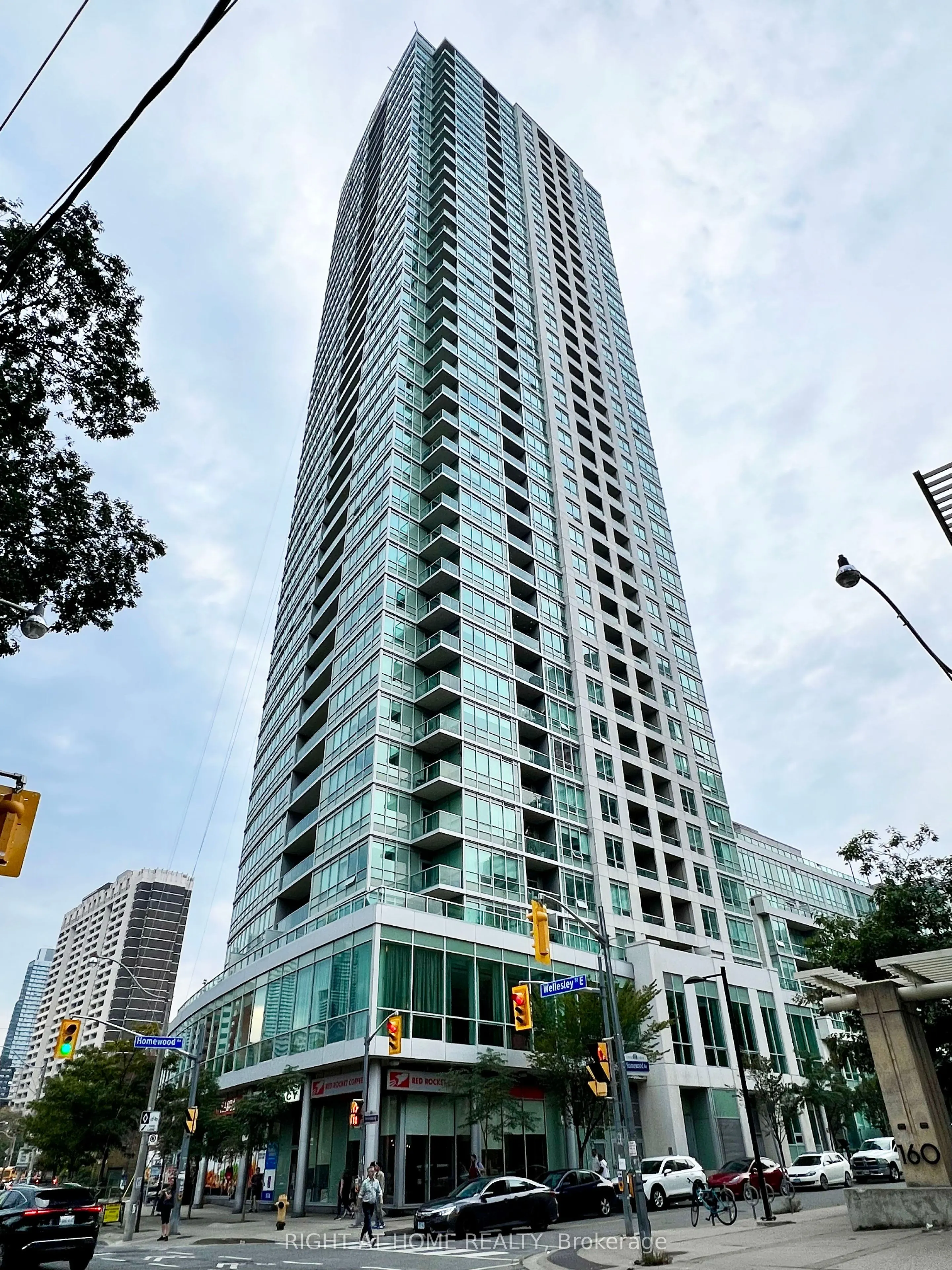 120 Homewood Avenue, #2710