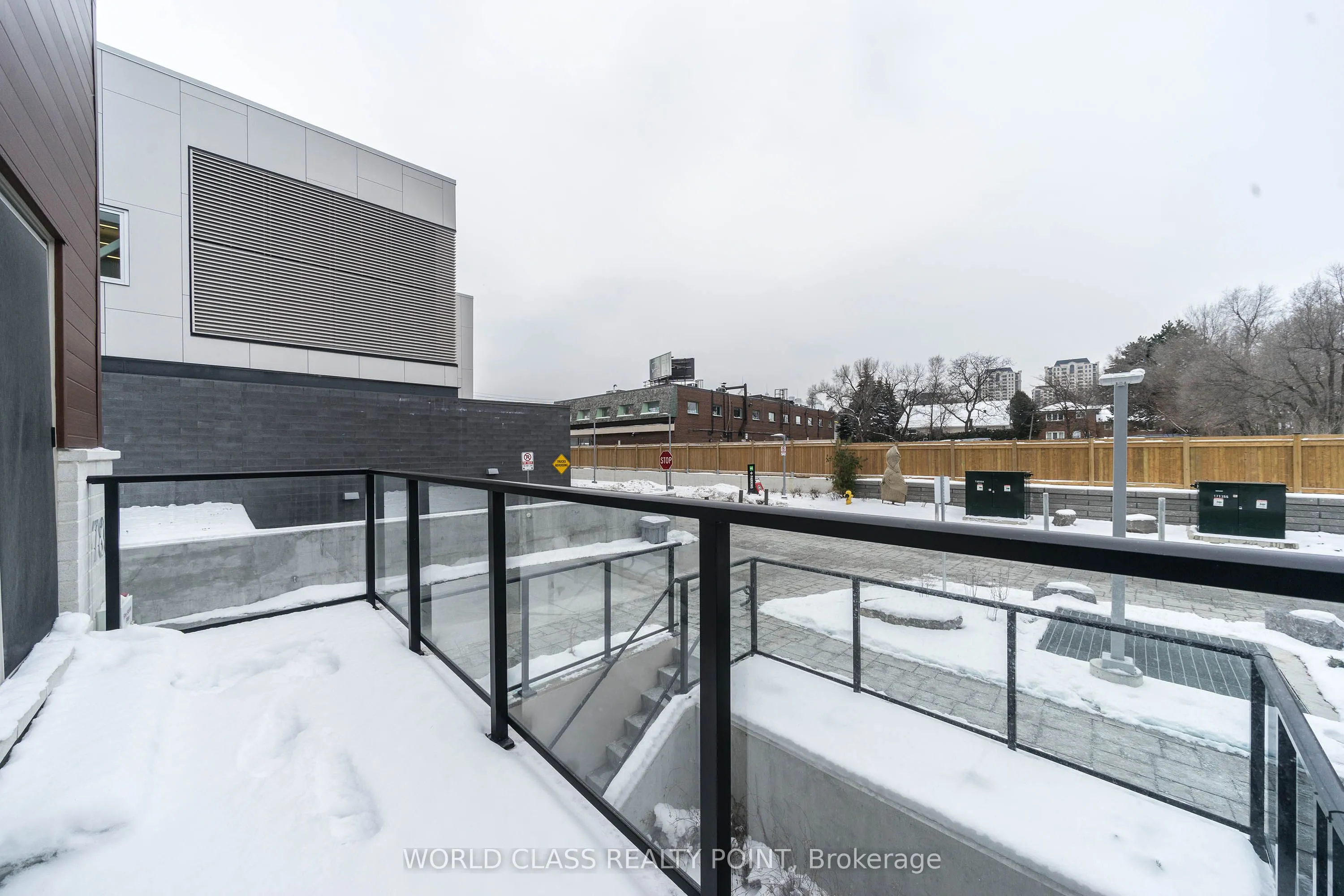 780 Sheppard Avenue E, #TH62