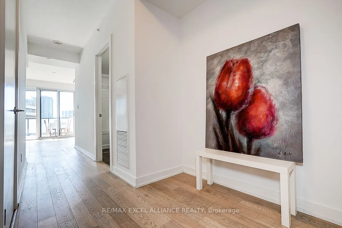 20 Bruyeres Mews, #2501