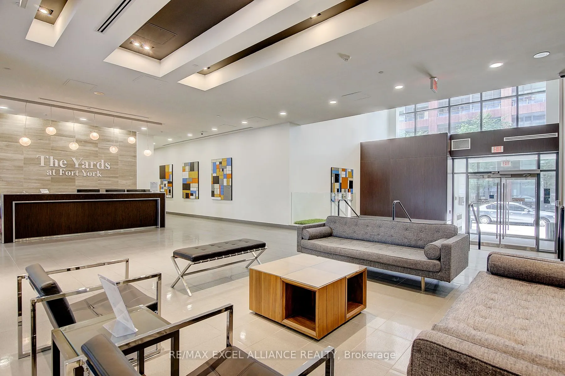 20 Bruyeres Mews, #2501
