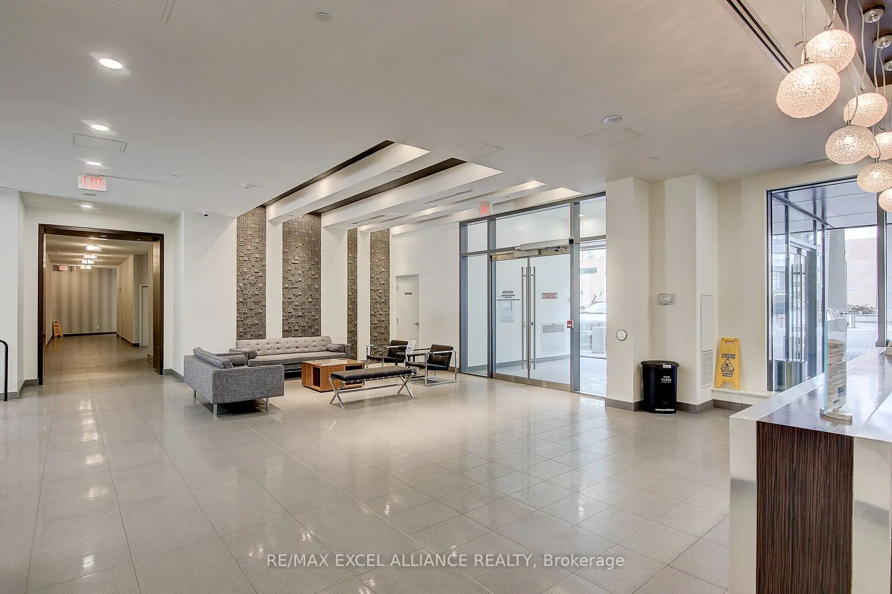 20 Bruyeres Mews, #2501