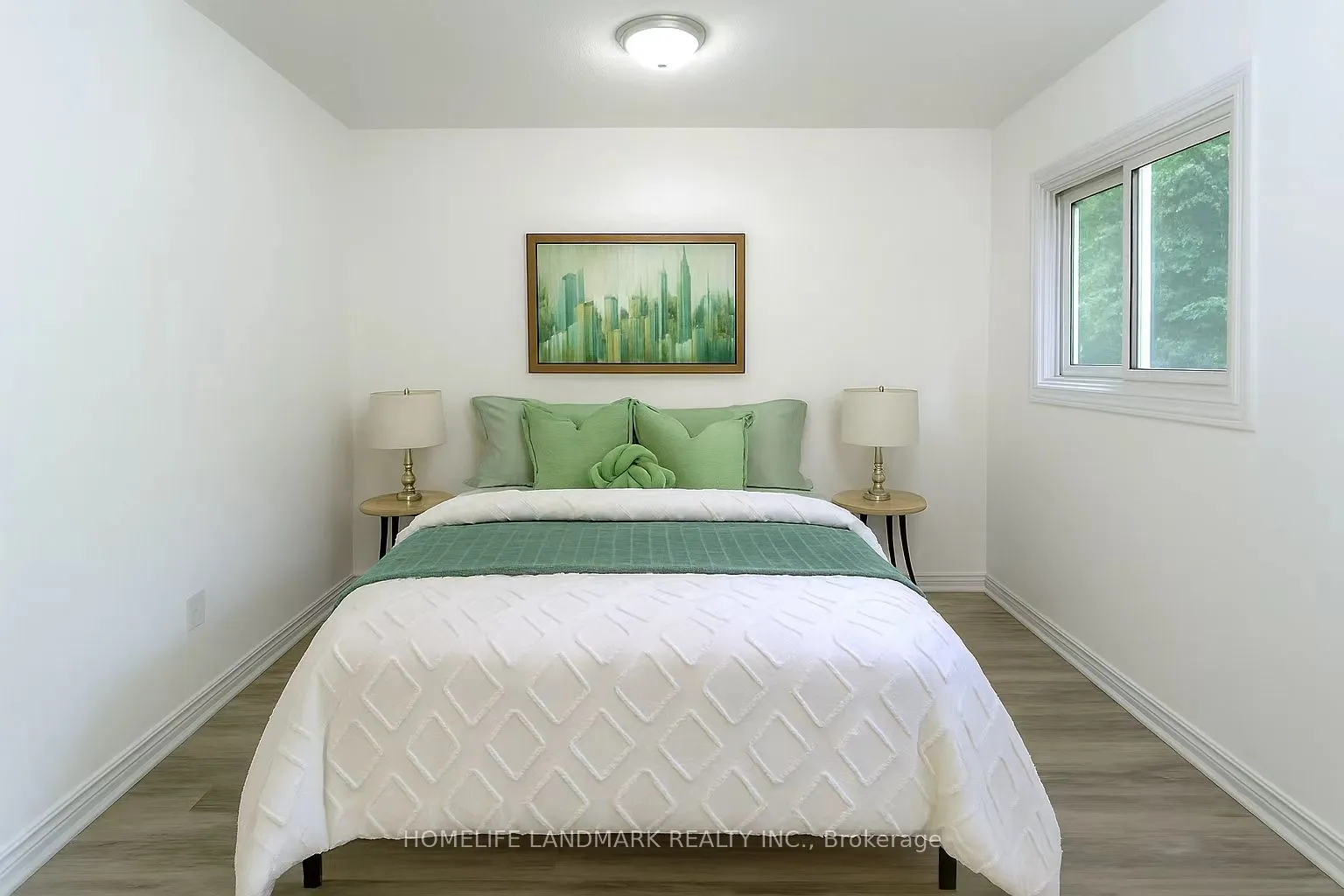104 Loganberry Crescent