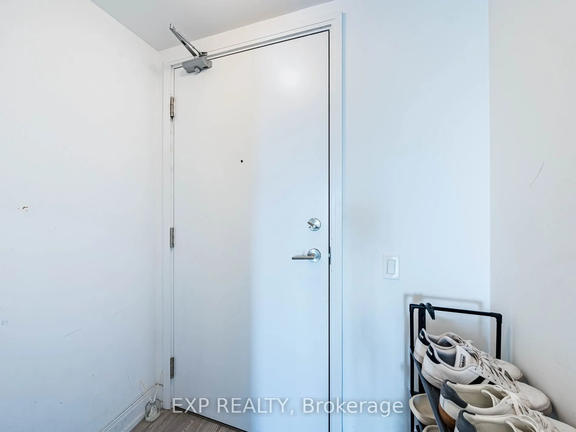 181 Dundas Street E, #4608