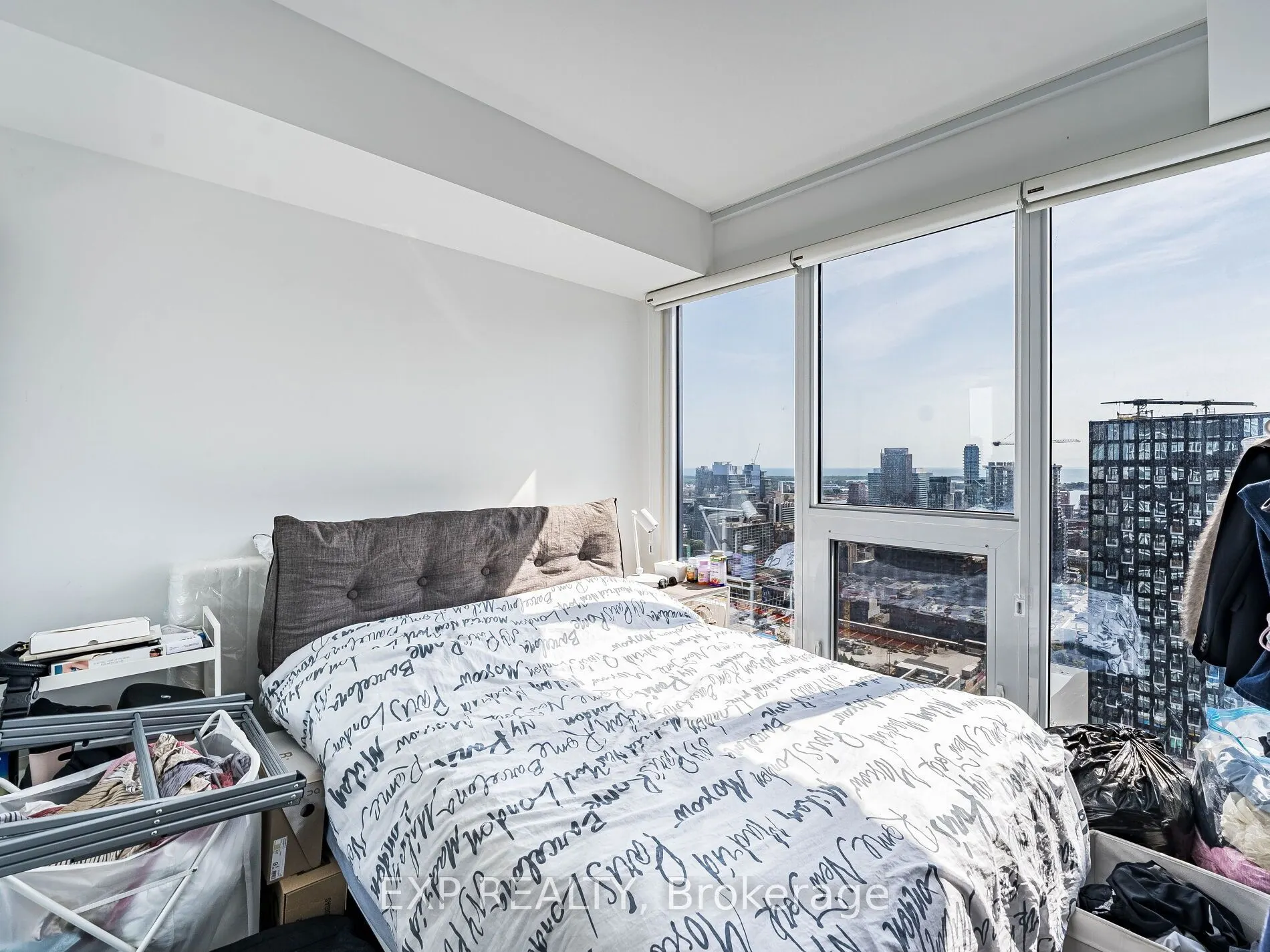 181 Dundas Street E, #3708