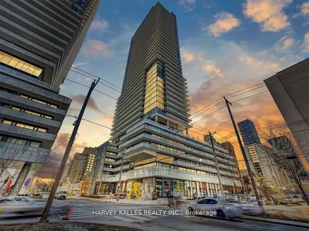 161 Roehampton Avenue, #317