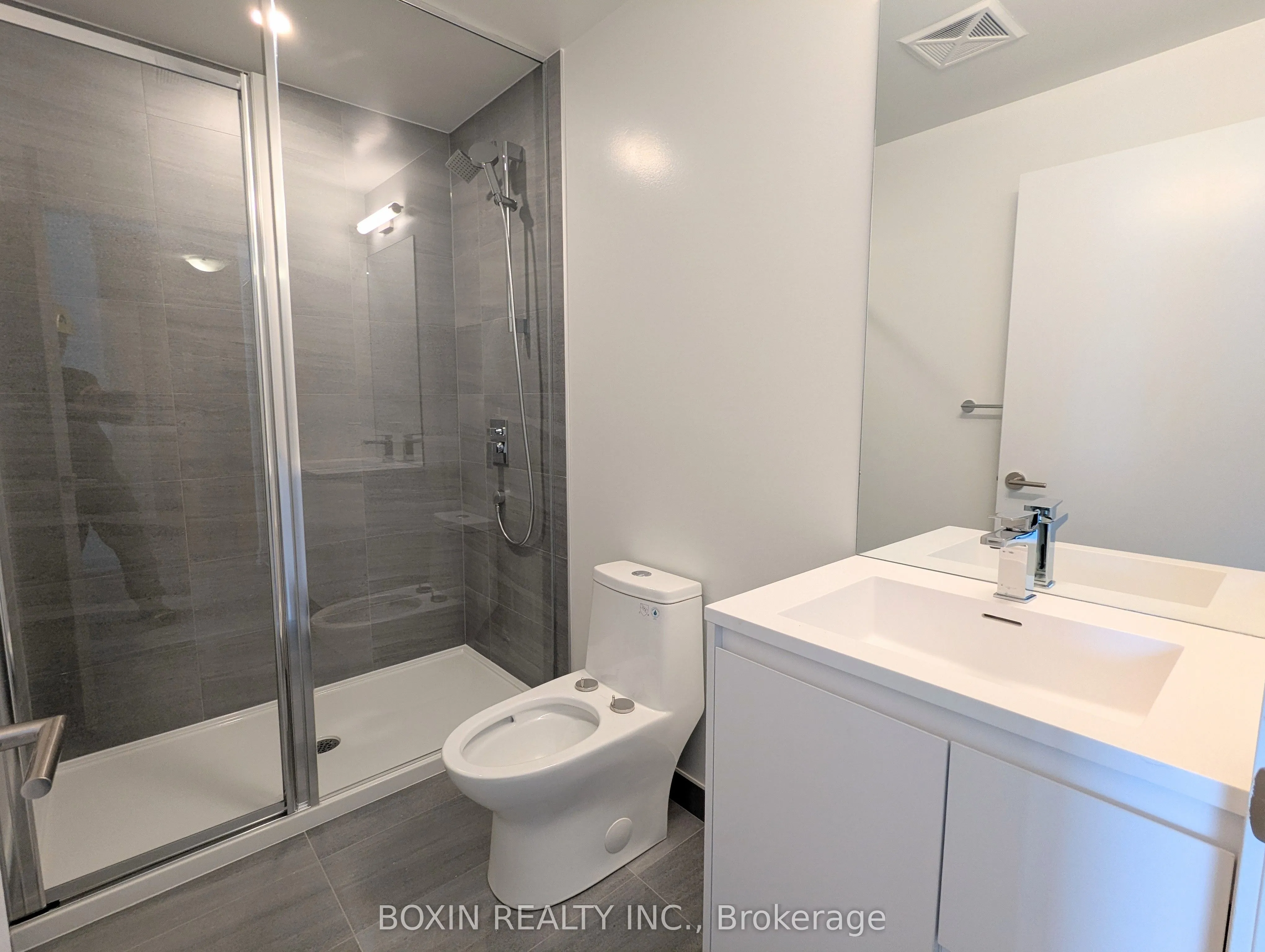 1 Kyle Lowry Road, #232