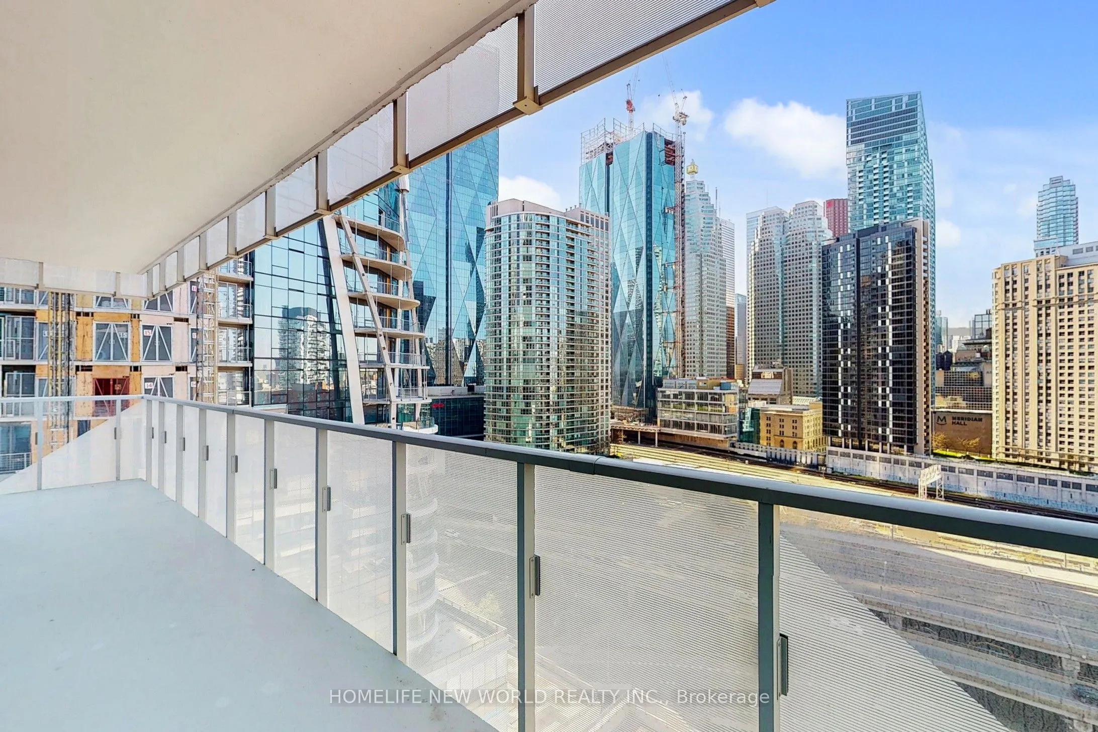 28 Freeland Street, #1504