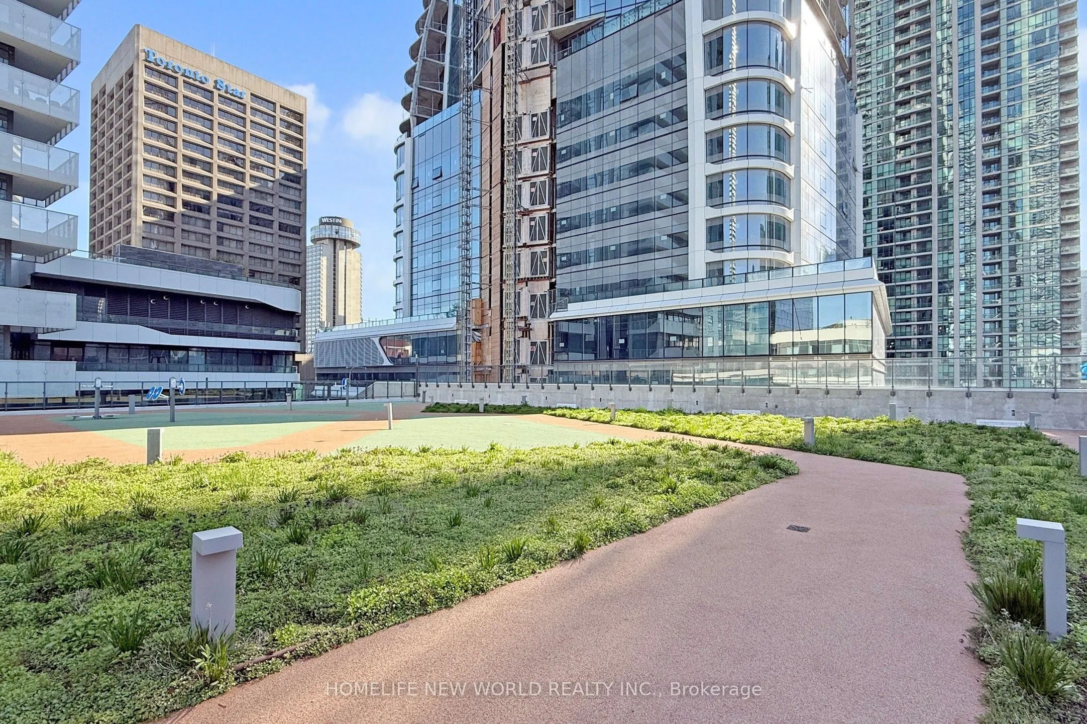 28 Freeland Street, #1504
