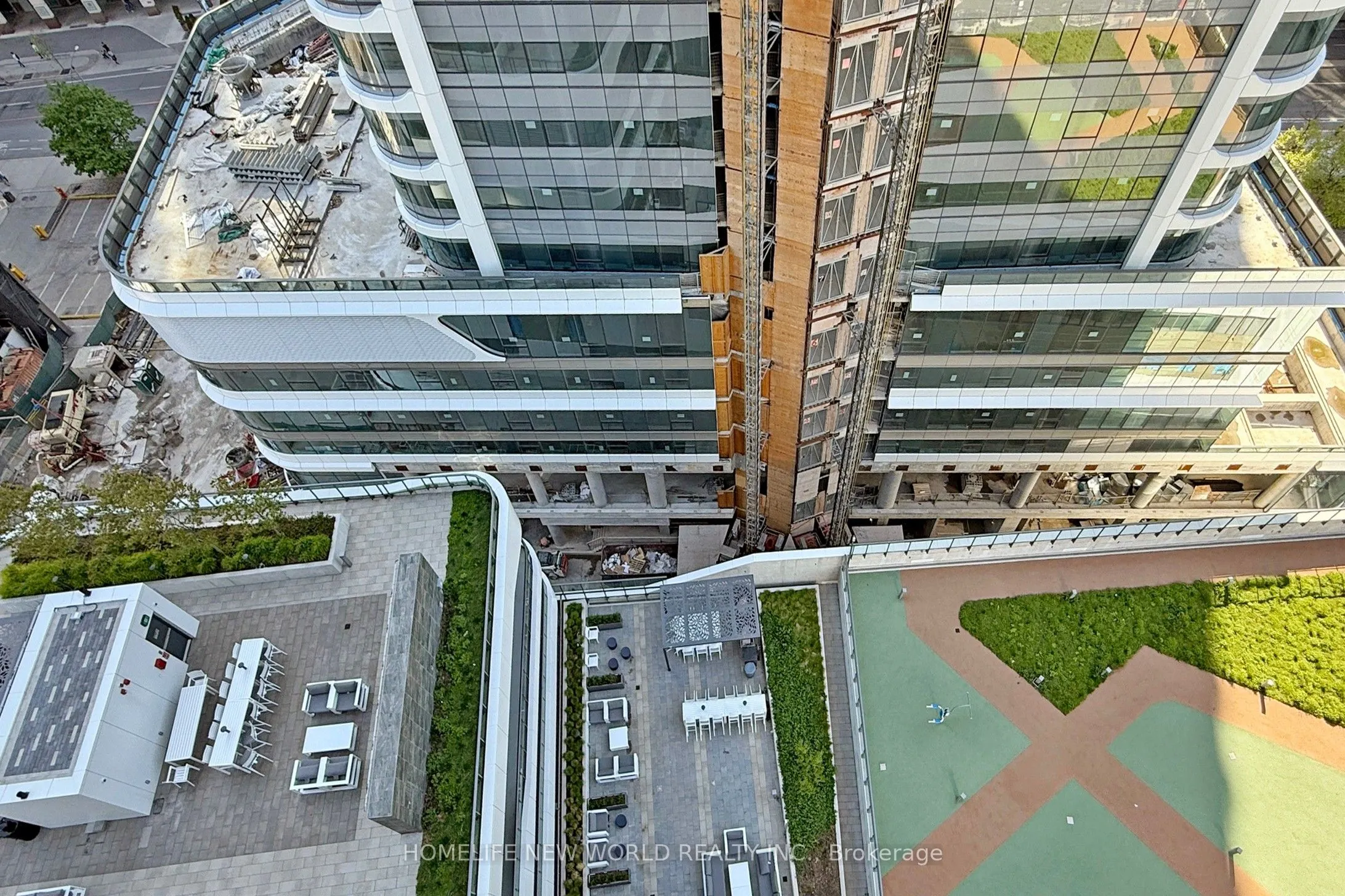 28 Freeland Street, #1504