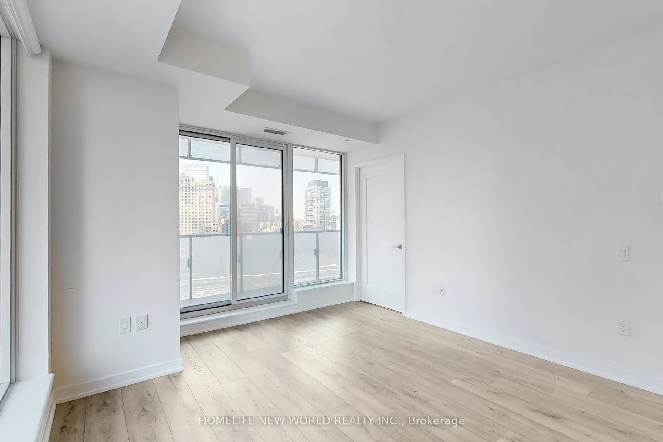 28 Freeland Street, #1504