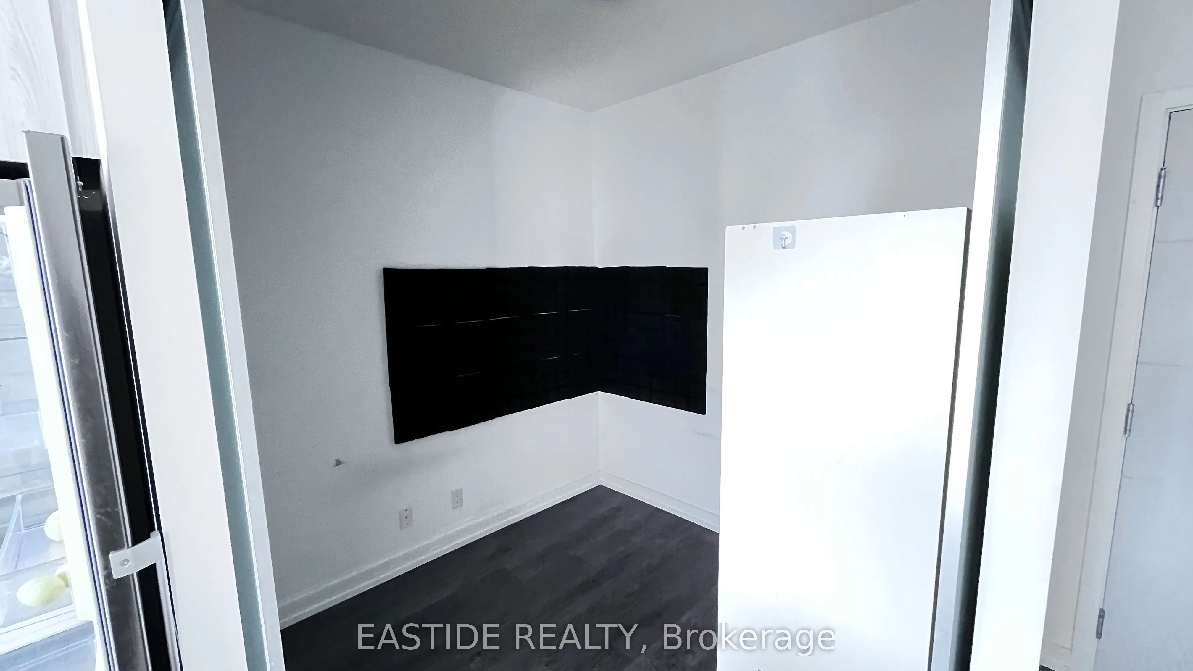 203 College Street, #612