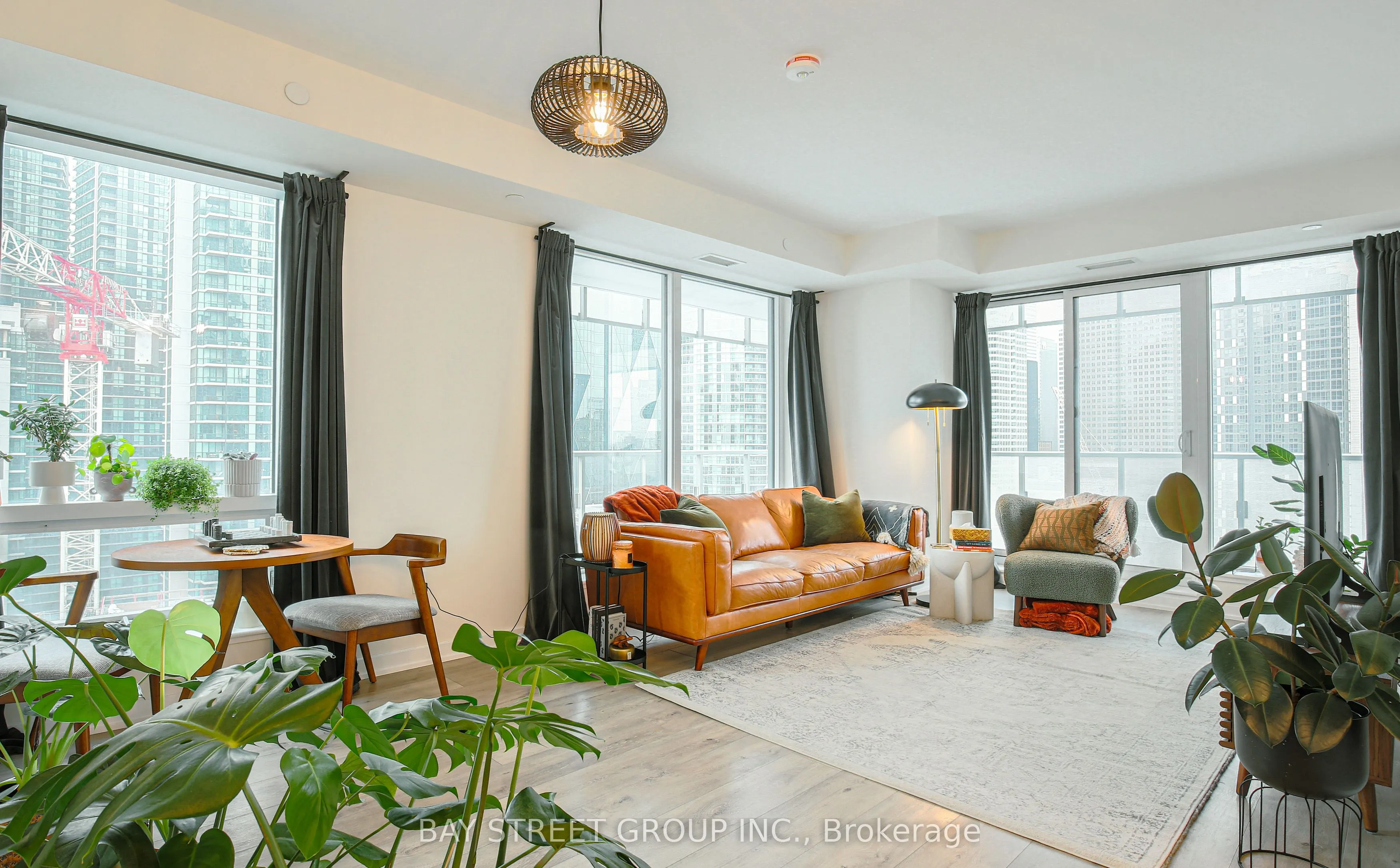 28 Freeland Street, #2004