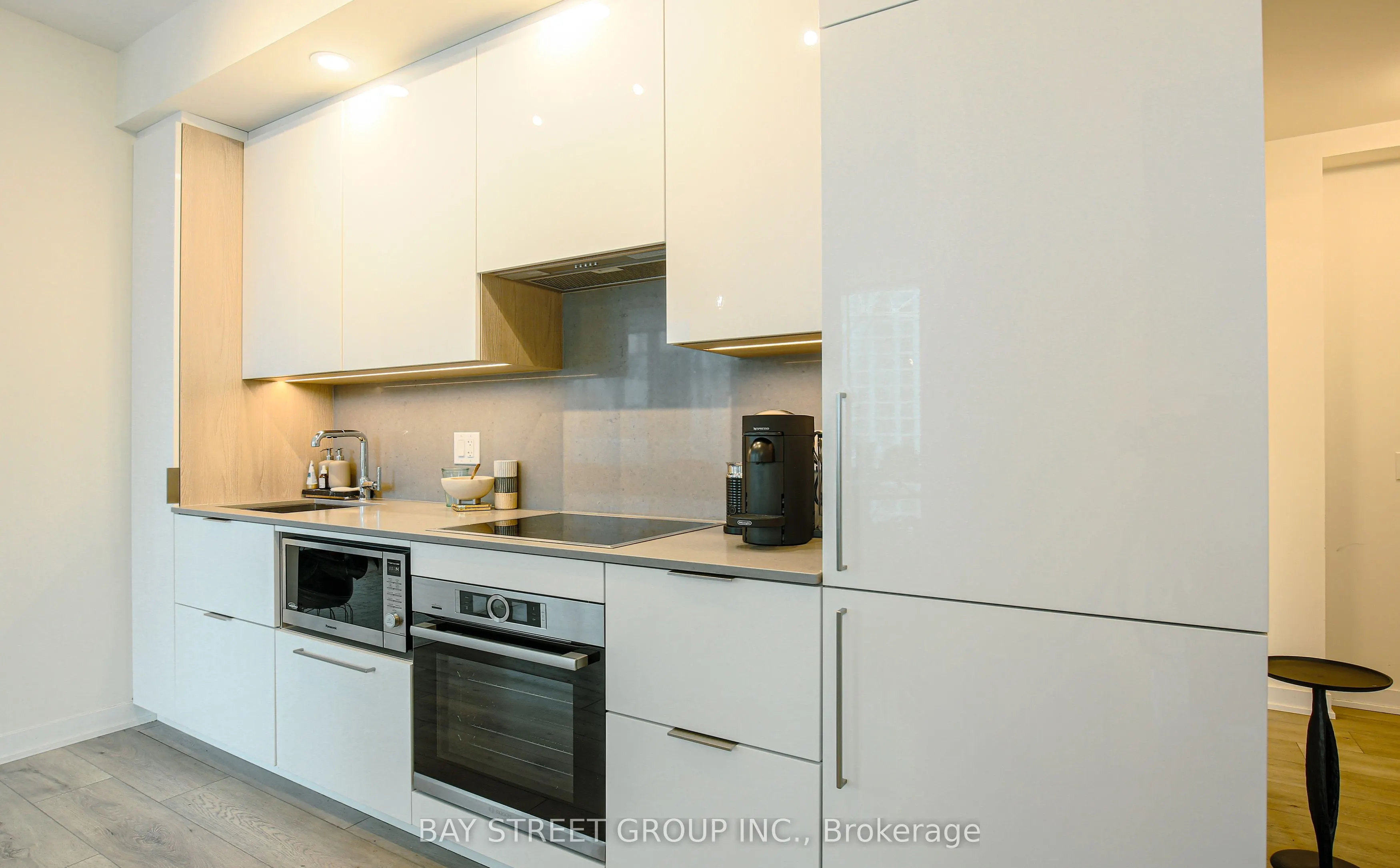 28 Freeland Street, #2004