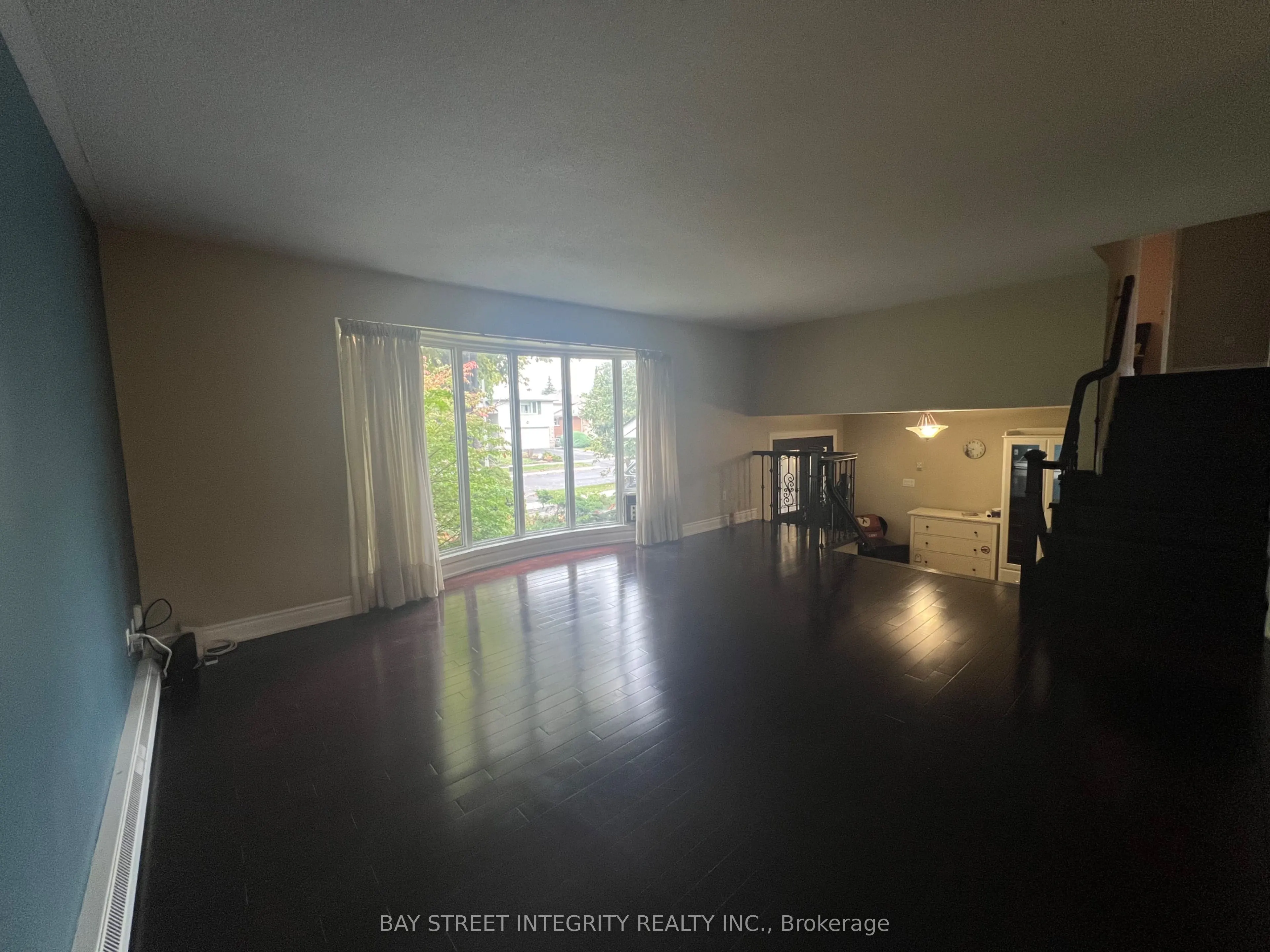 81 Crossbow Crescent