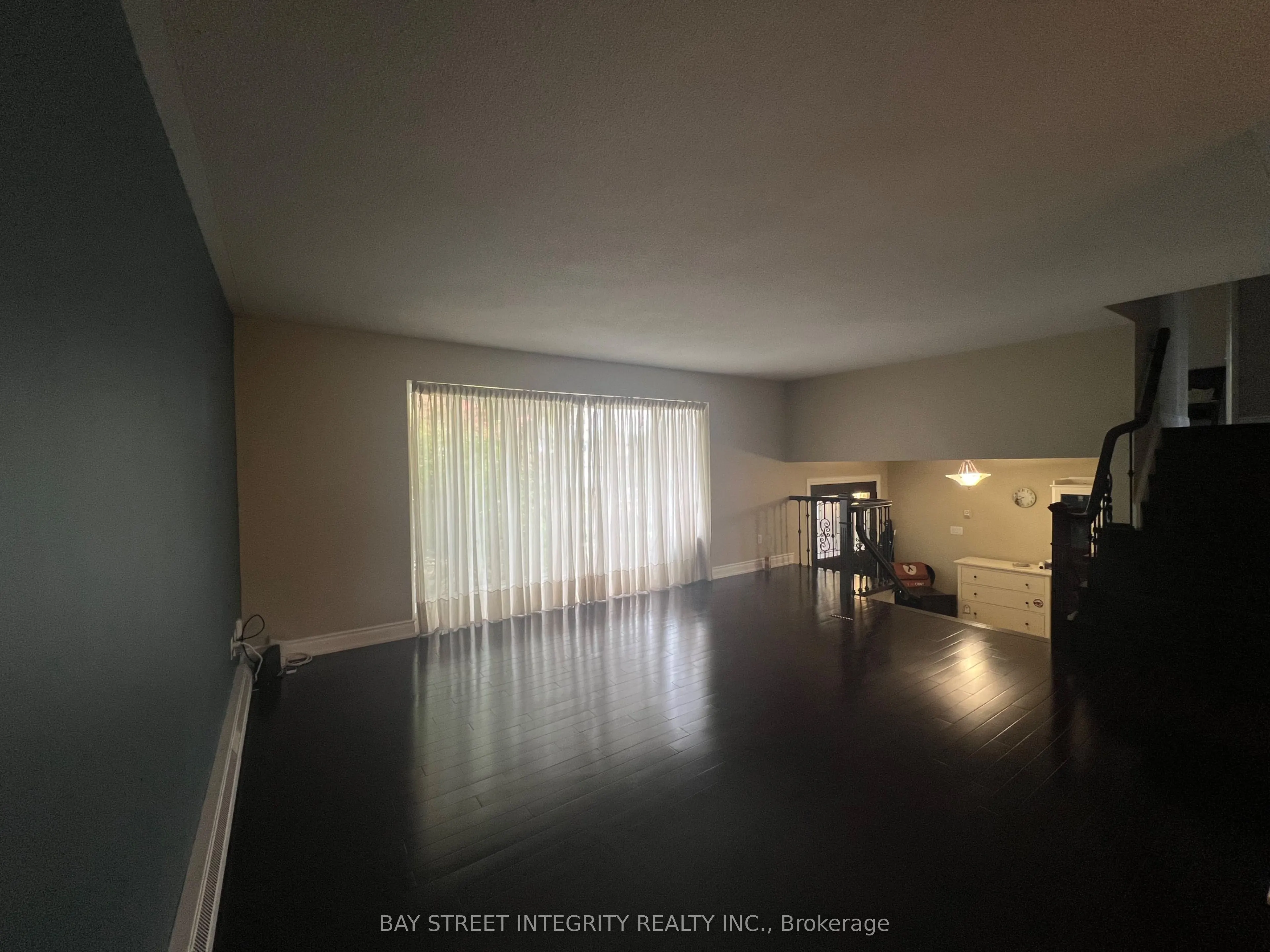 81 Crossbow Crescent