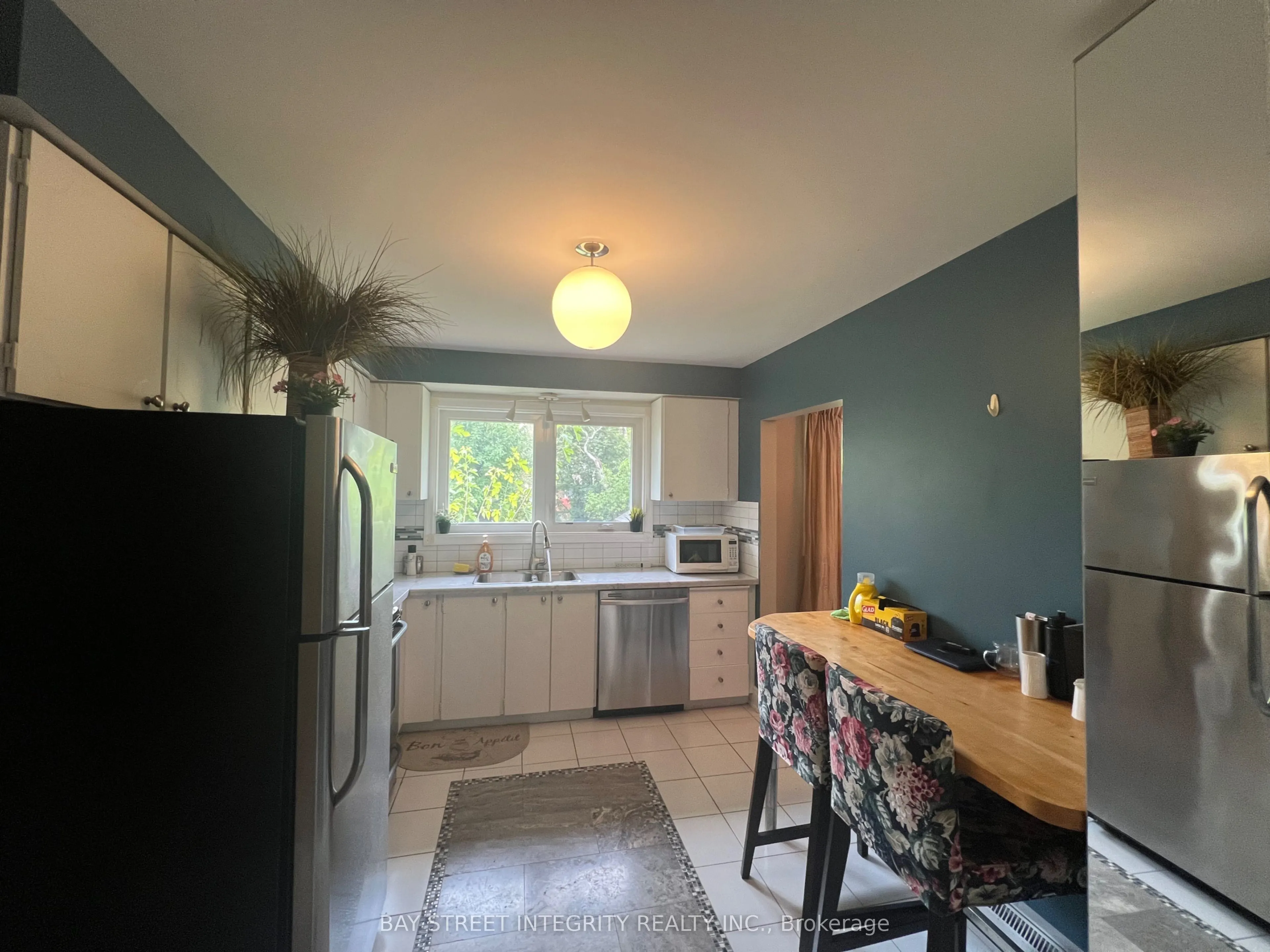 81 Crossbow Crescent