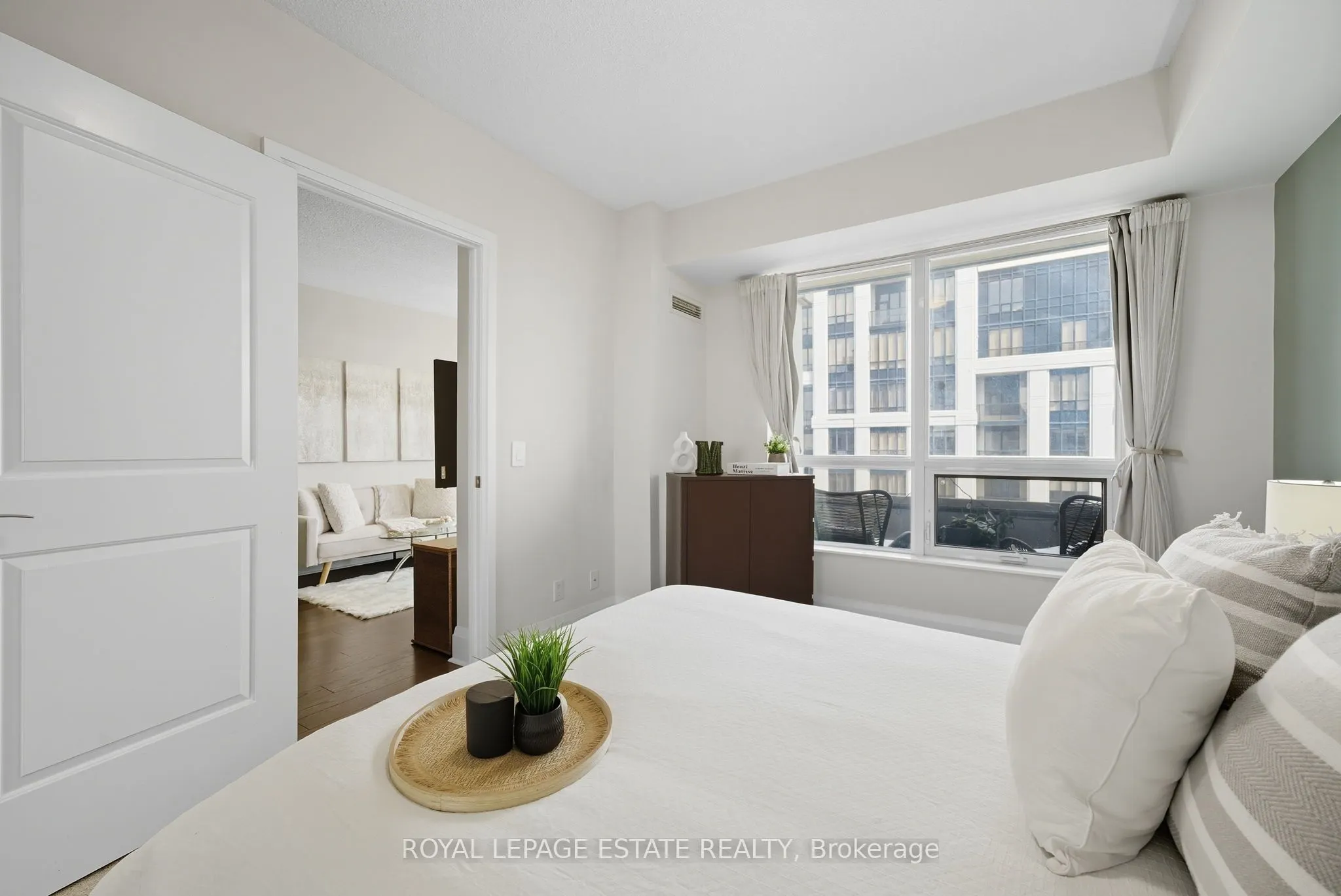 100 Harrison Garden Boulevard, #1808