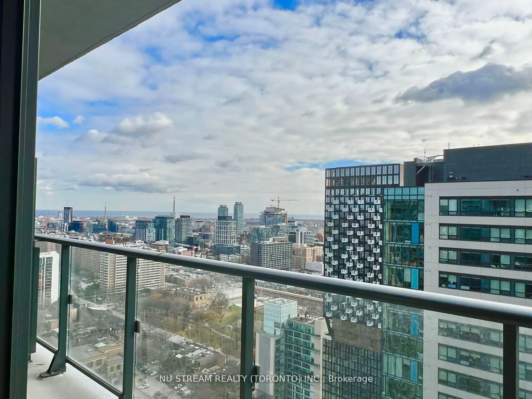 159 Dundas Street E, #2903