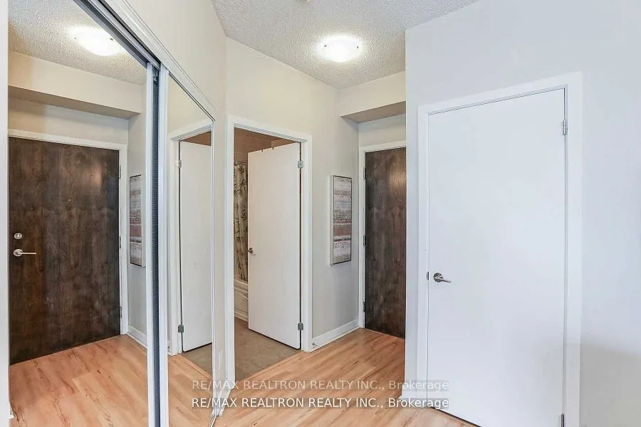 18 Harbour Street, #2108