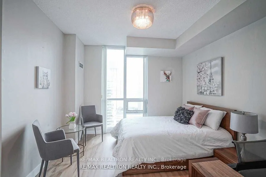 18 Harbour Street, #2108