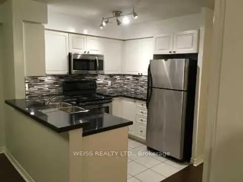 3830 Bathurst Street W, #707
