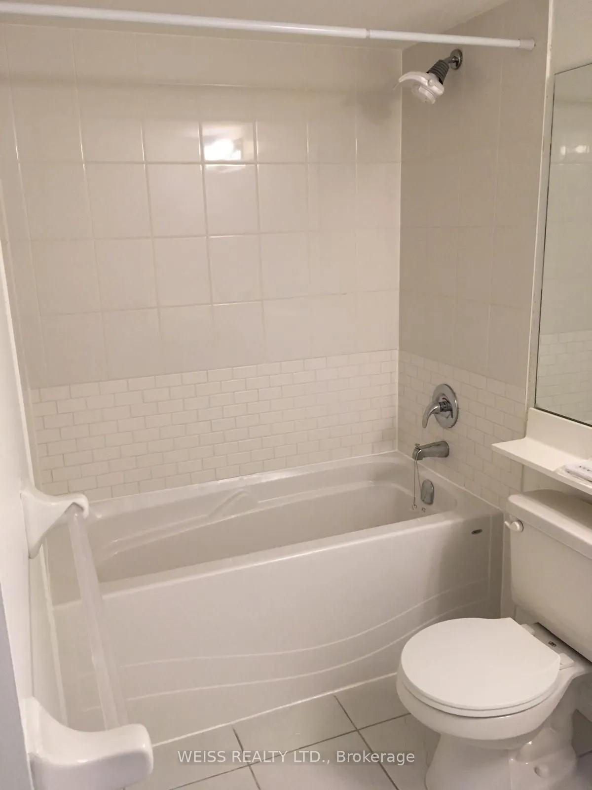 3830 Bathurst Street W, #707