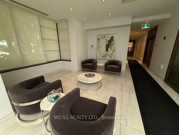 3830 Bathurst Street W, #707