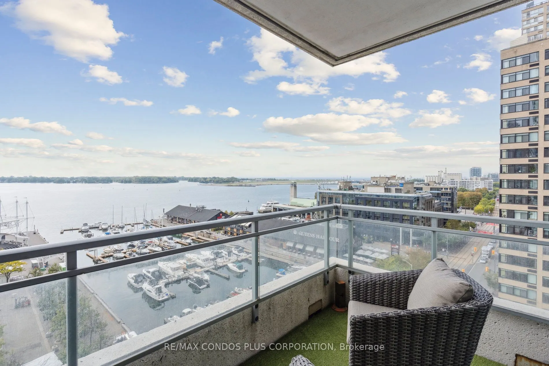 230 Queens Quay W, #1221