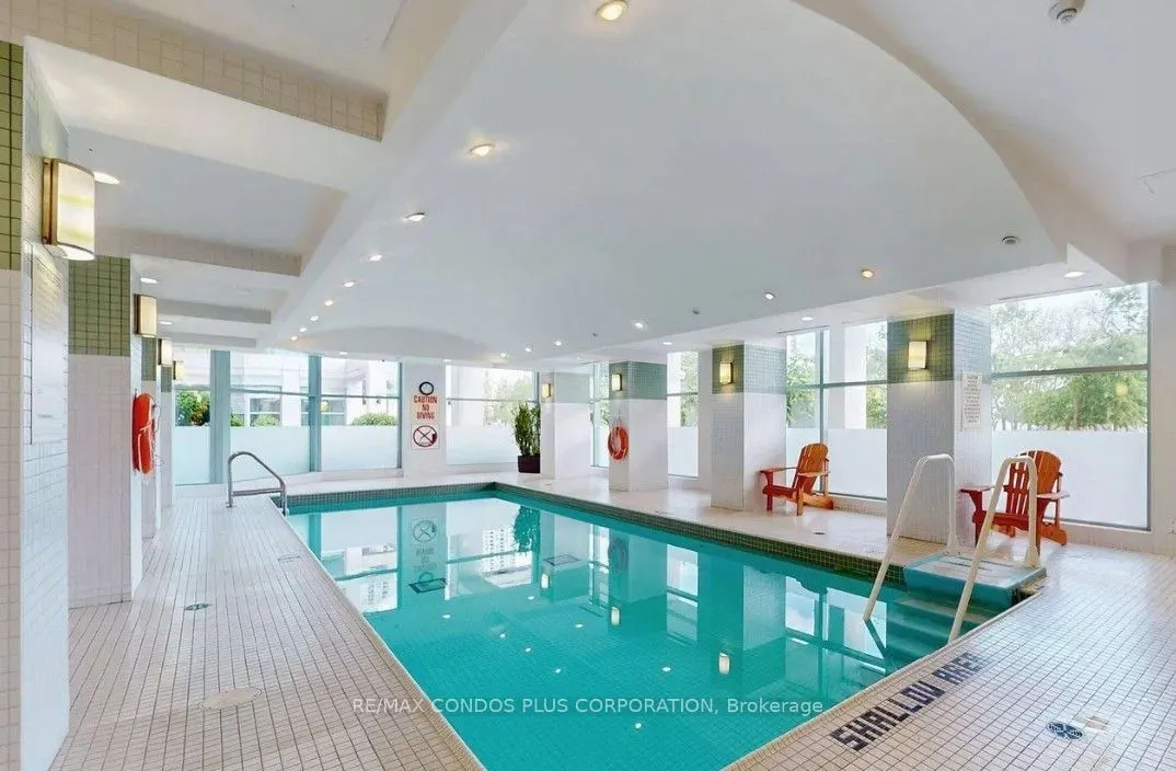 230 Queens Quay W, #1221