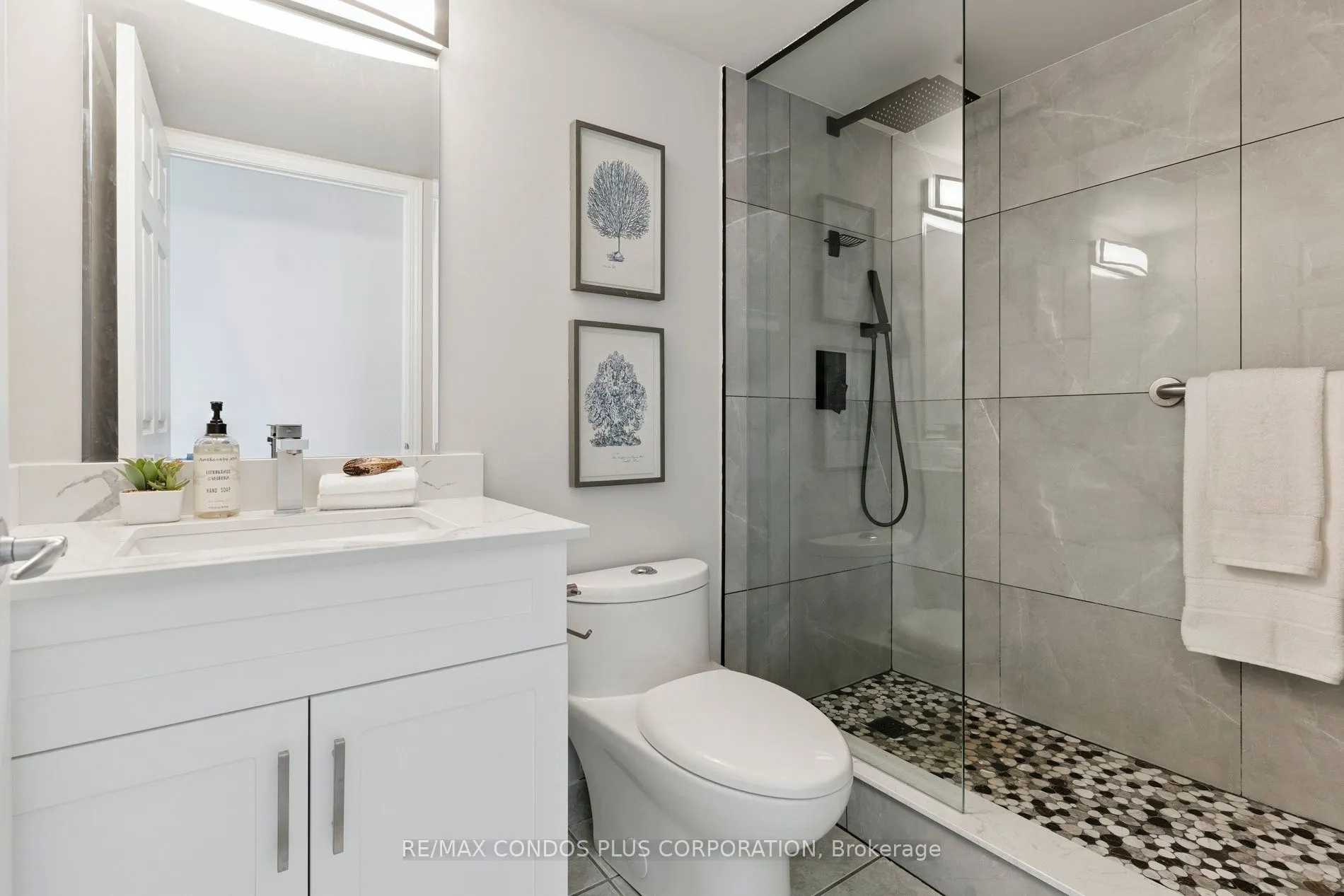 230 Queens Quay W, #1221