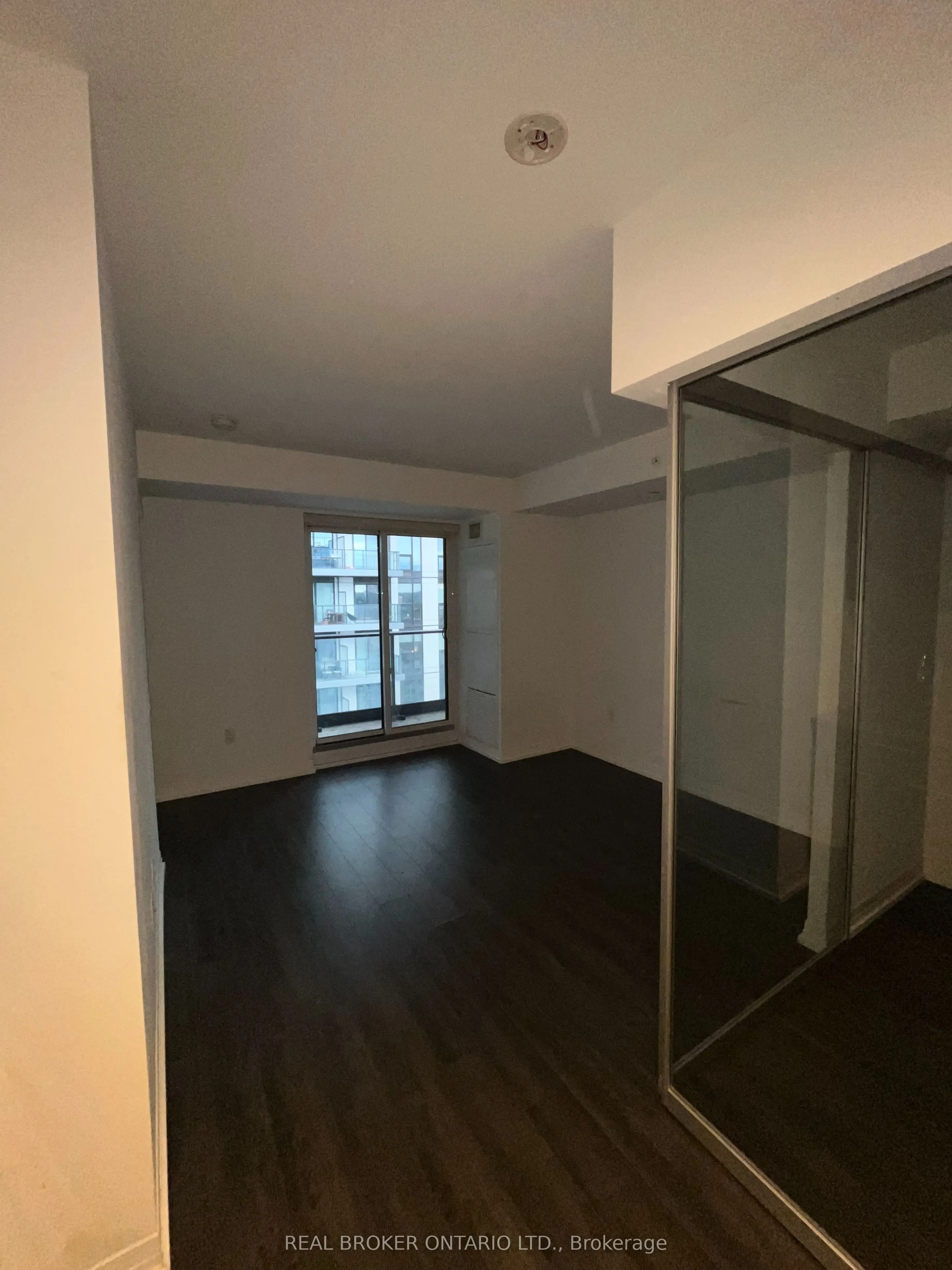 251 Jarvis Street, #1606