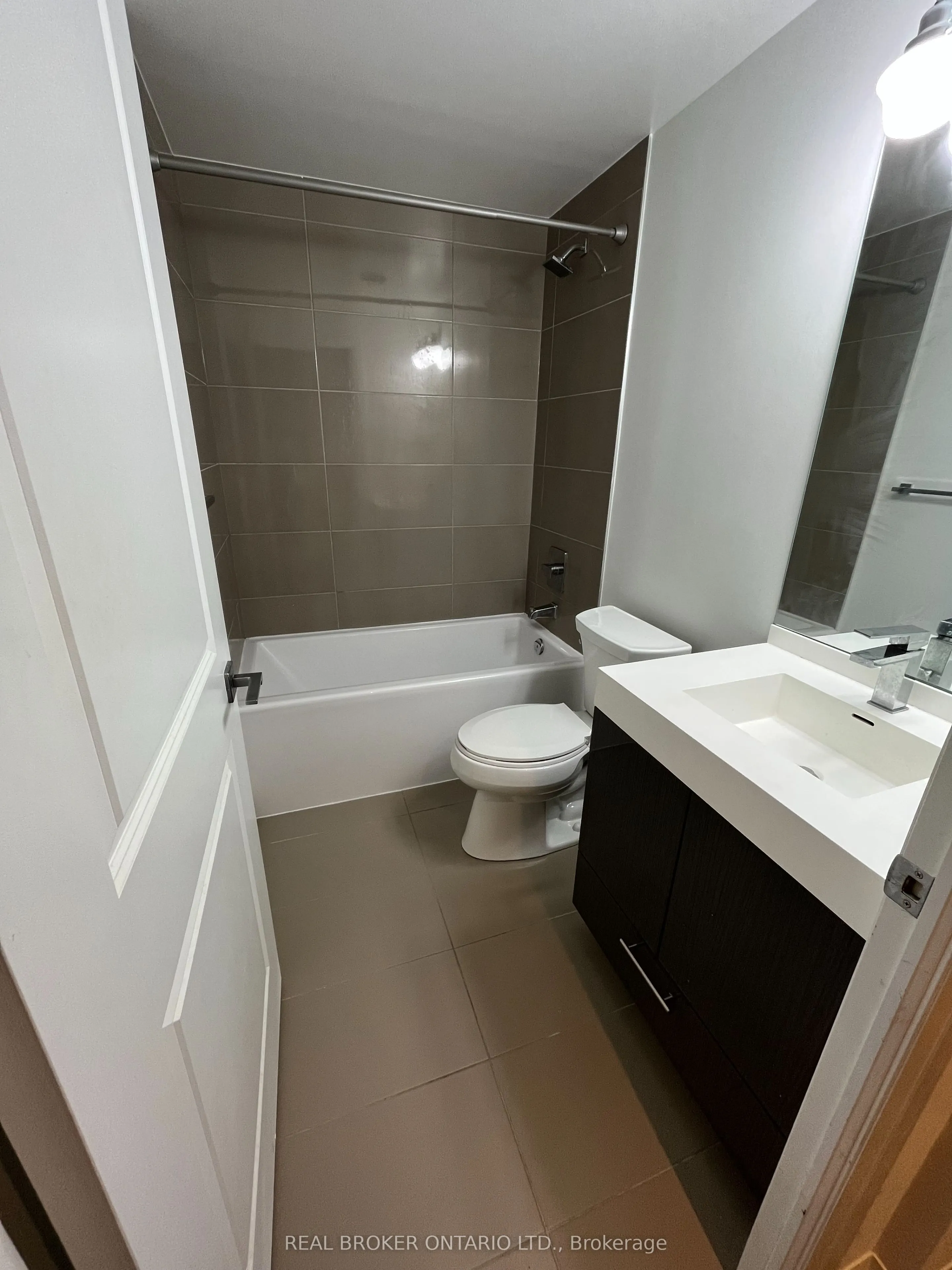 251 Jarvis Street, #1606