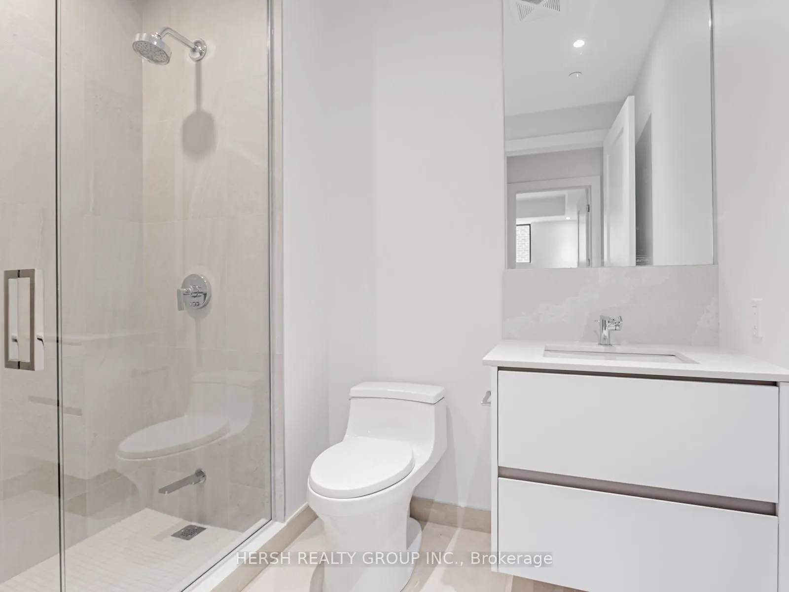 2 Forest Hill Road, #208