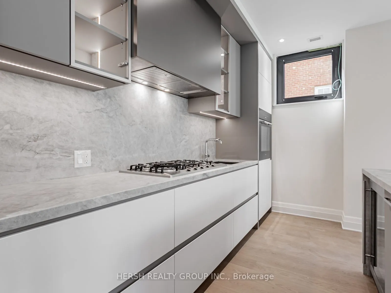 2 Forest Hill Road, #208