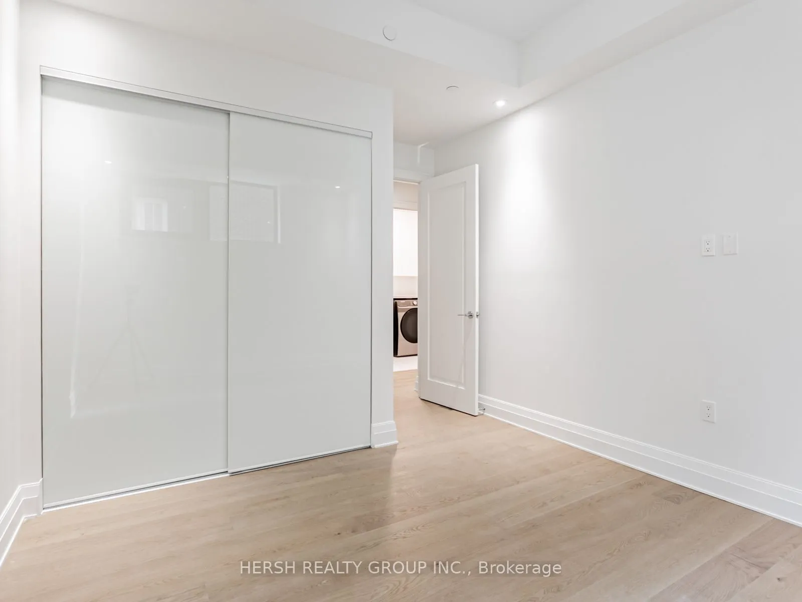 2 Forest Hill Road, #208