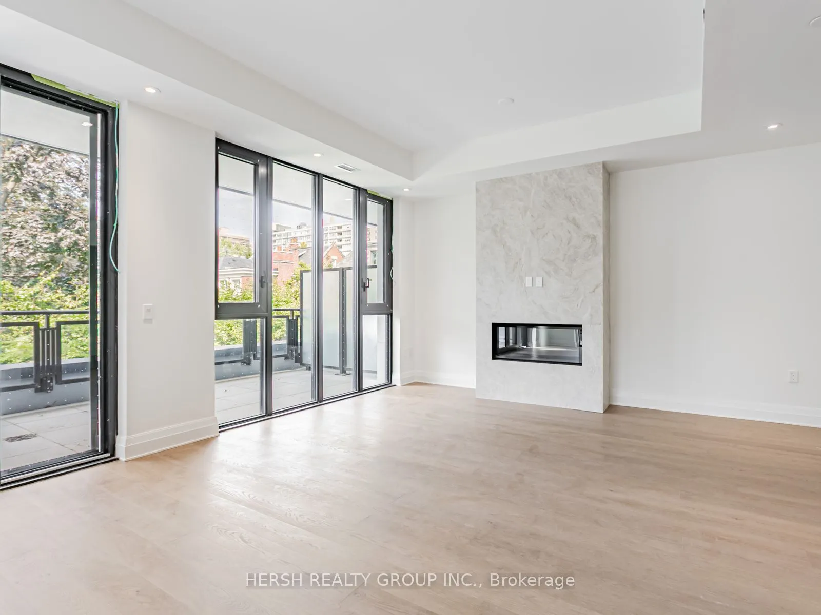 2 Forest Hill Road, #208