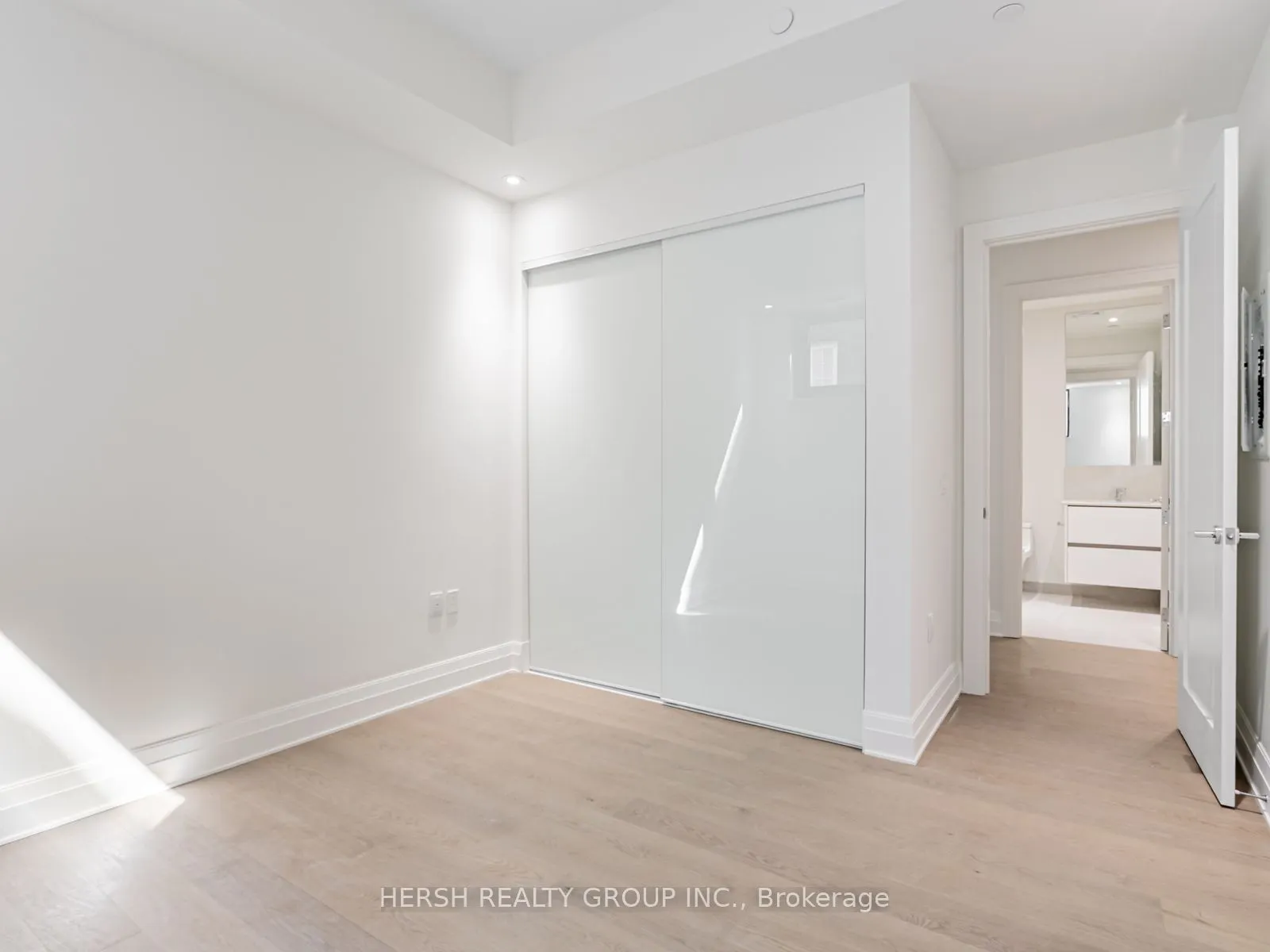 2 Forest Hill Road, #208