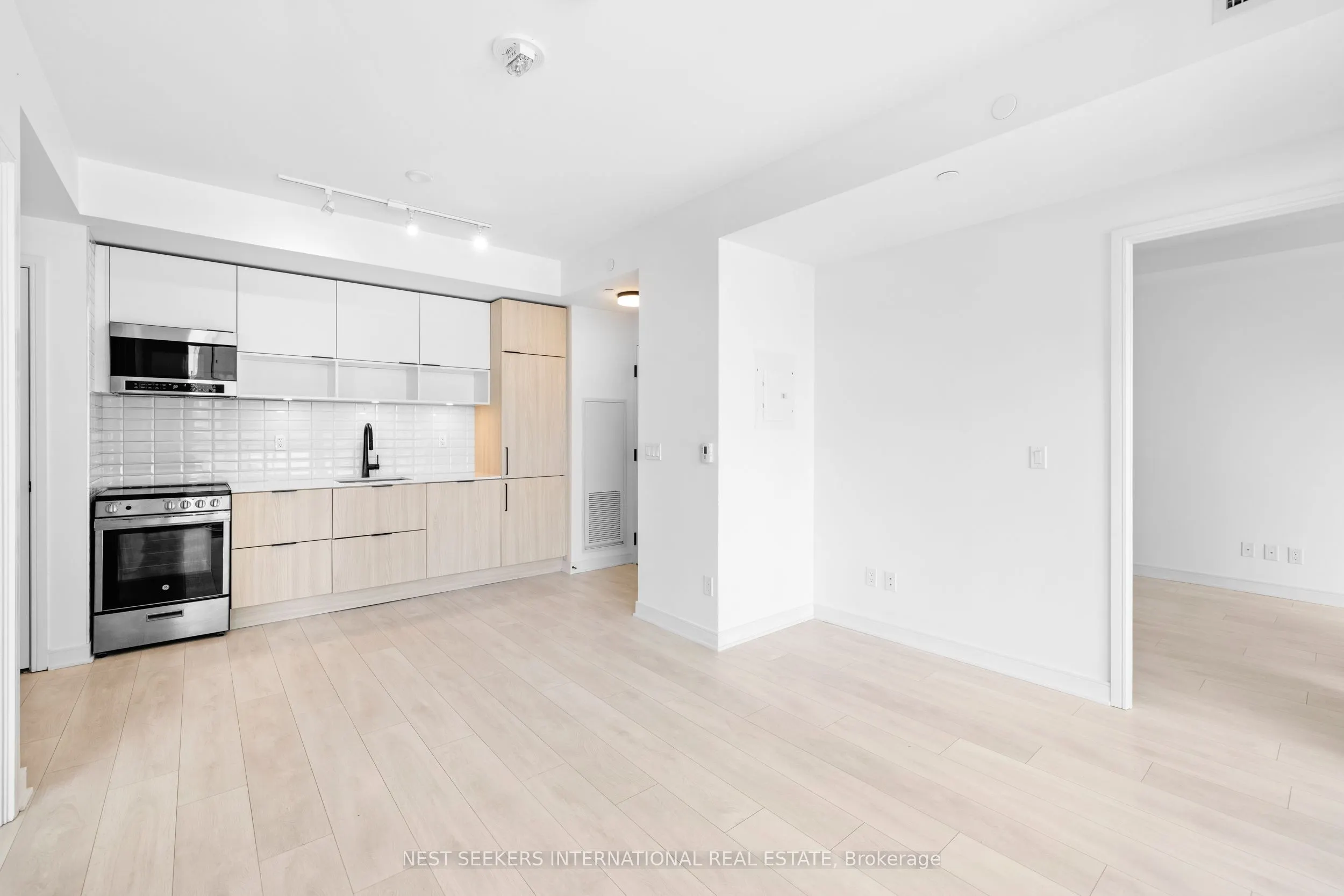 35 Rolling Mills Road, #S347