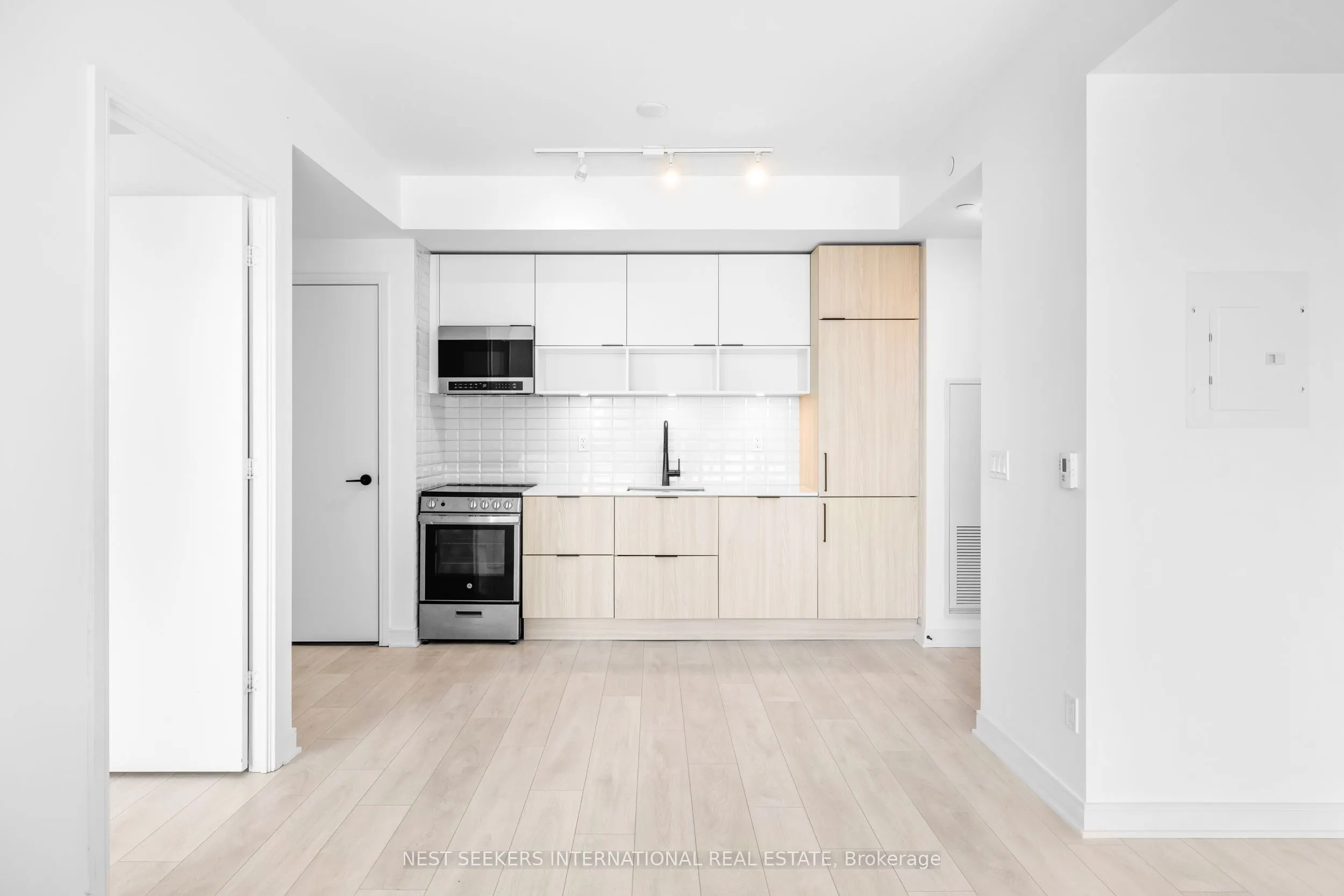 35 Rolling Mills Road, #S347
