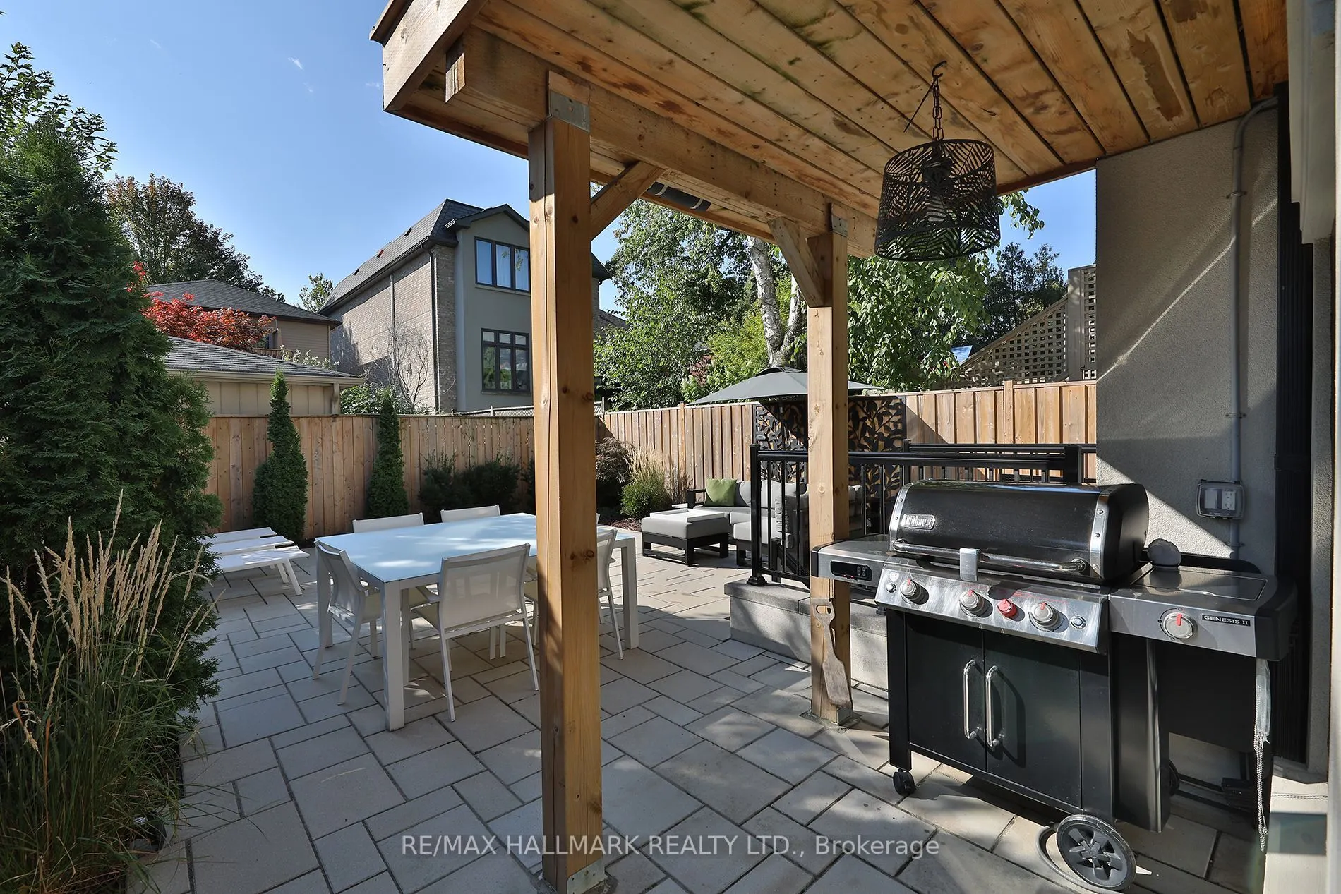 159 Roe Avenue