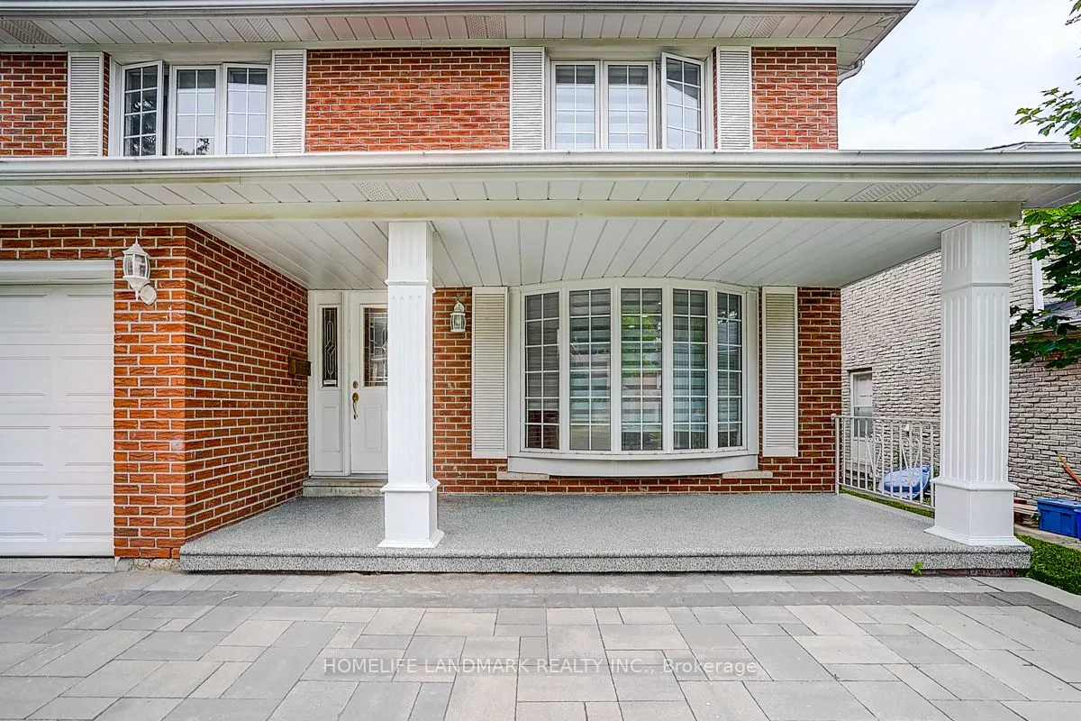 89 Whitehorn Crescent