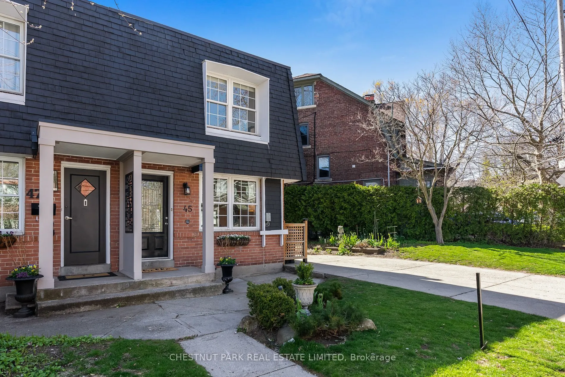 45 Summerhill Gardens