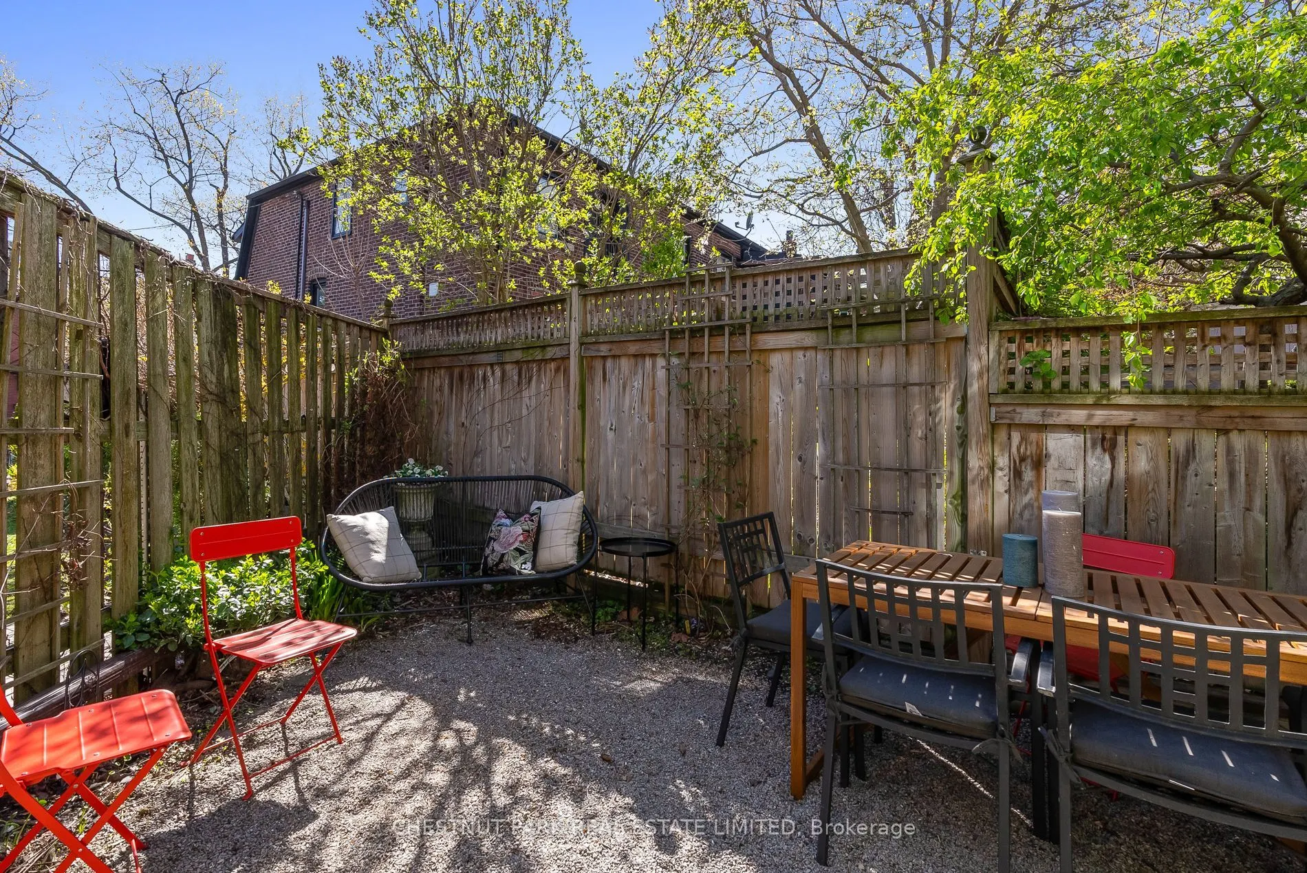 45 Summerhill Gardens