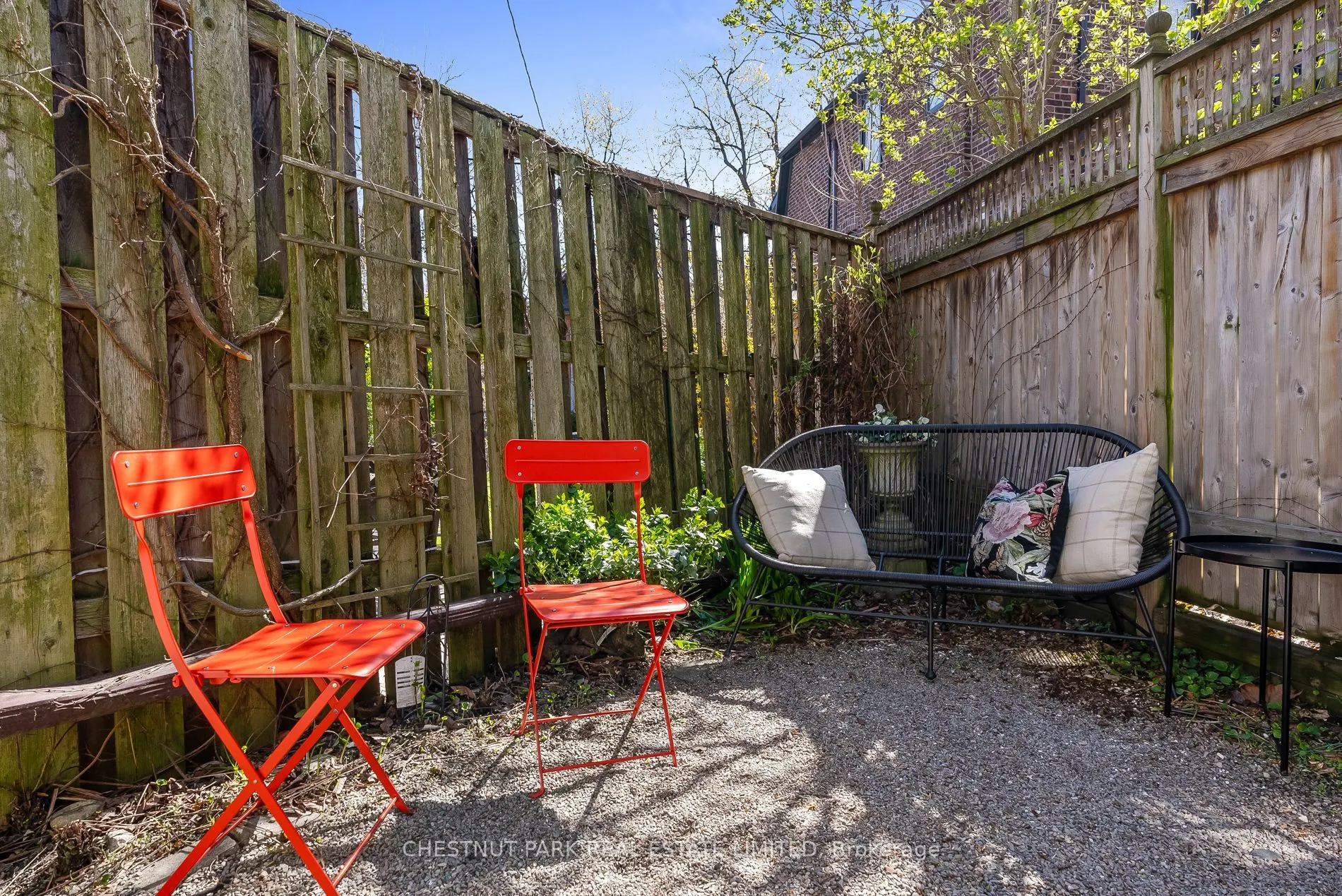 45 Summerhill Gardens